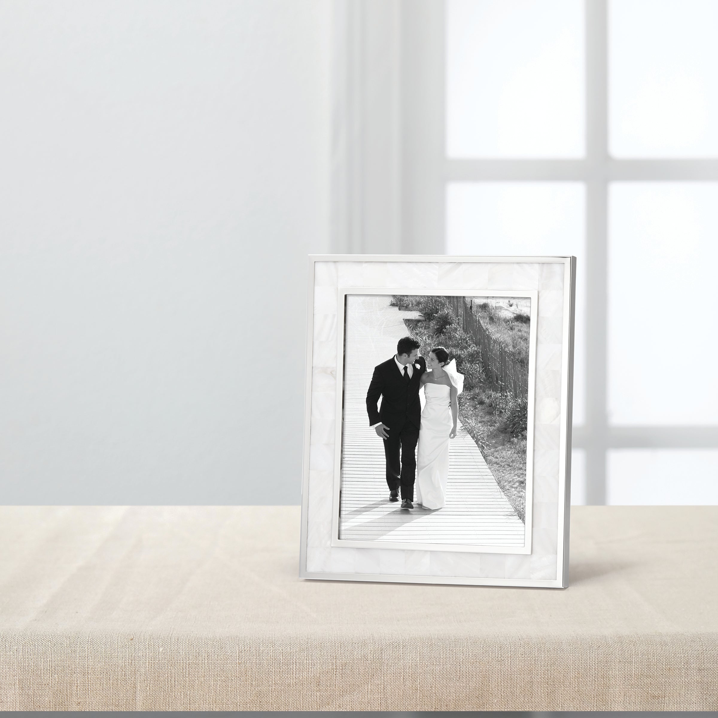 Mother Of Pearl 8x10 Photo Frame - Image 3