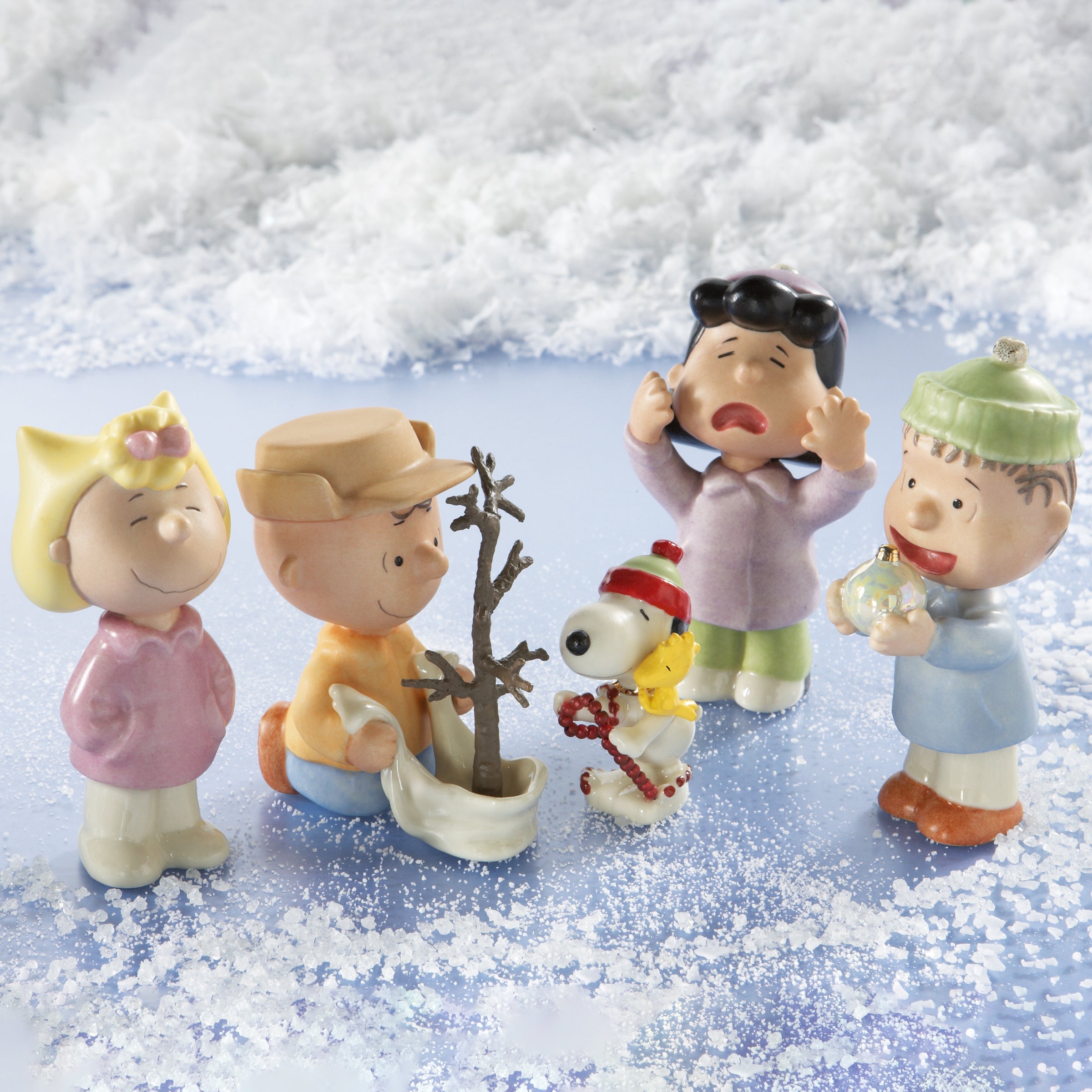 Peanuts A Charlie Brown Christmas 5-Piece Figurine Set - Image 4