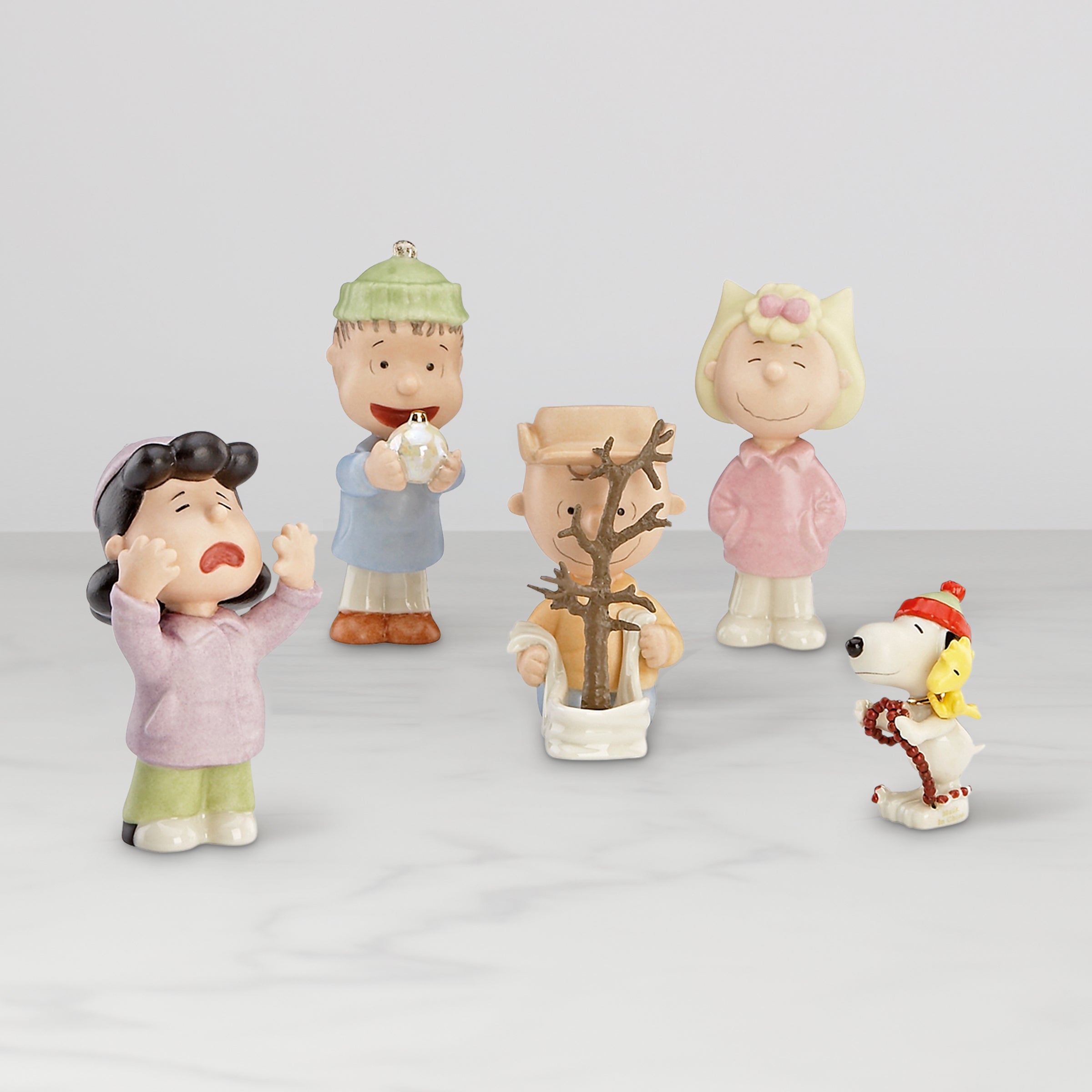 Peanuts A Charlie Brown Christmas 5-Piece Figurine Set - Image 2