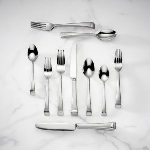 Federal Platinum Frosted 20-Piece Flatware Set