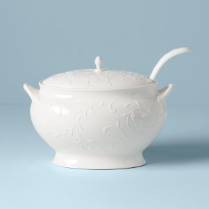 Alternative view of Opal Innocence Carved Soup Tureen Set