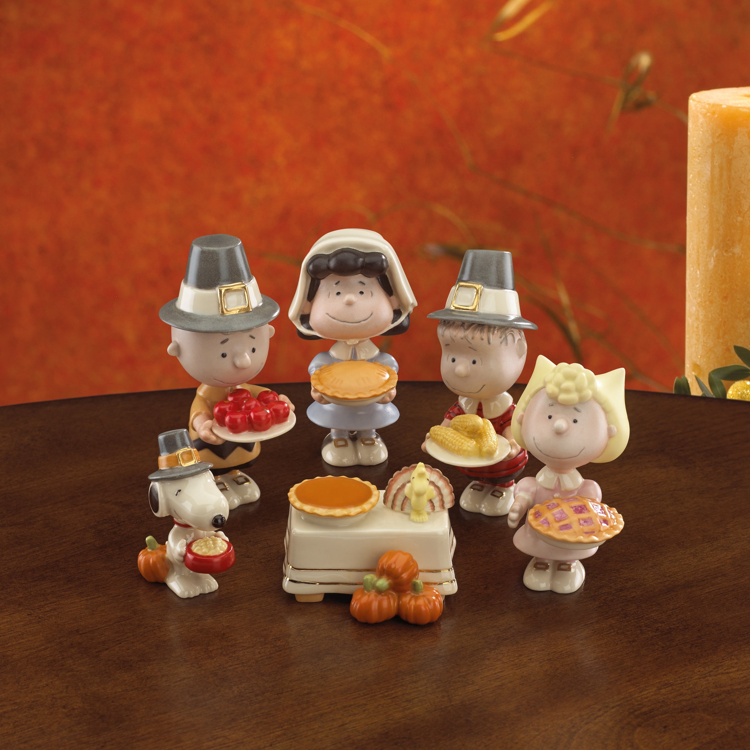 Peanuts Thanksgiving 6-Piece Figurine Set - Image 4