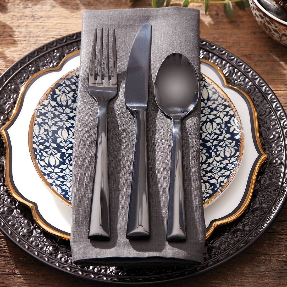 Colebrook Onyx 5-Piece Place Setting - Image 5