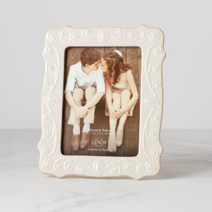 French Perle White 5x7 Photo Frame