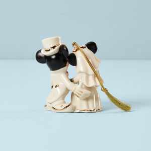 Alternative view of Minnie's Dream Wedding Ornament