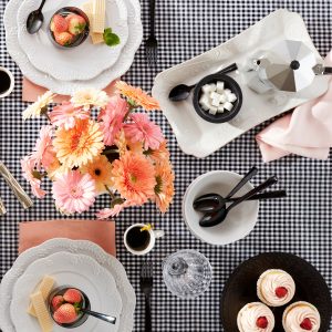 Alternative view of Colebrook Onyx  5-Piece Place Setting