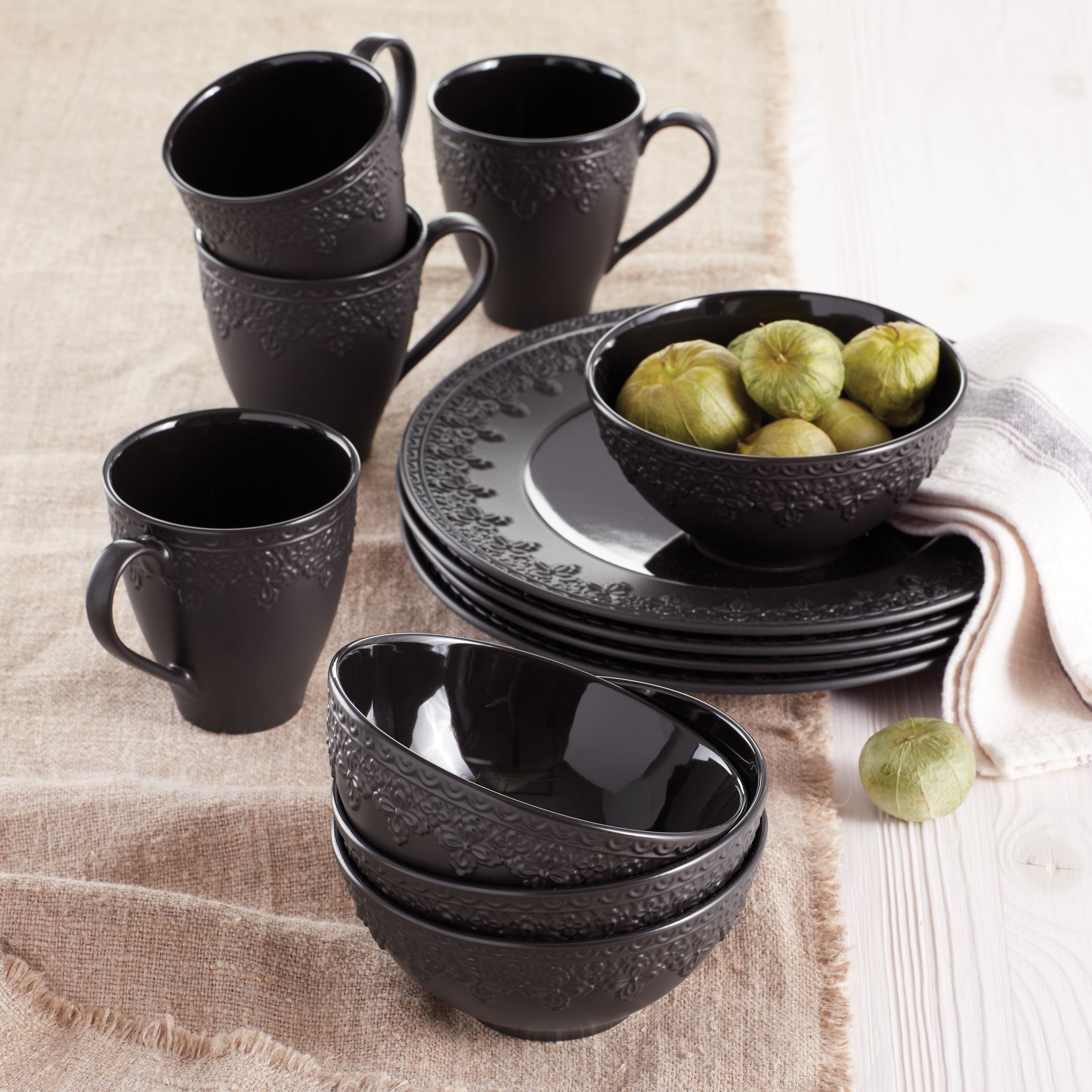 Chelse Muse Fleur Black All-Purpose Bowls. Set of 4 - Image 4