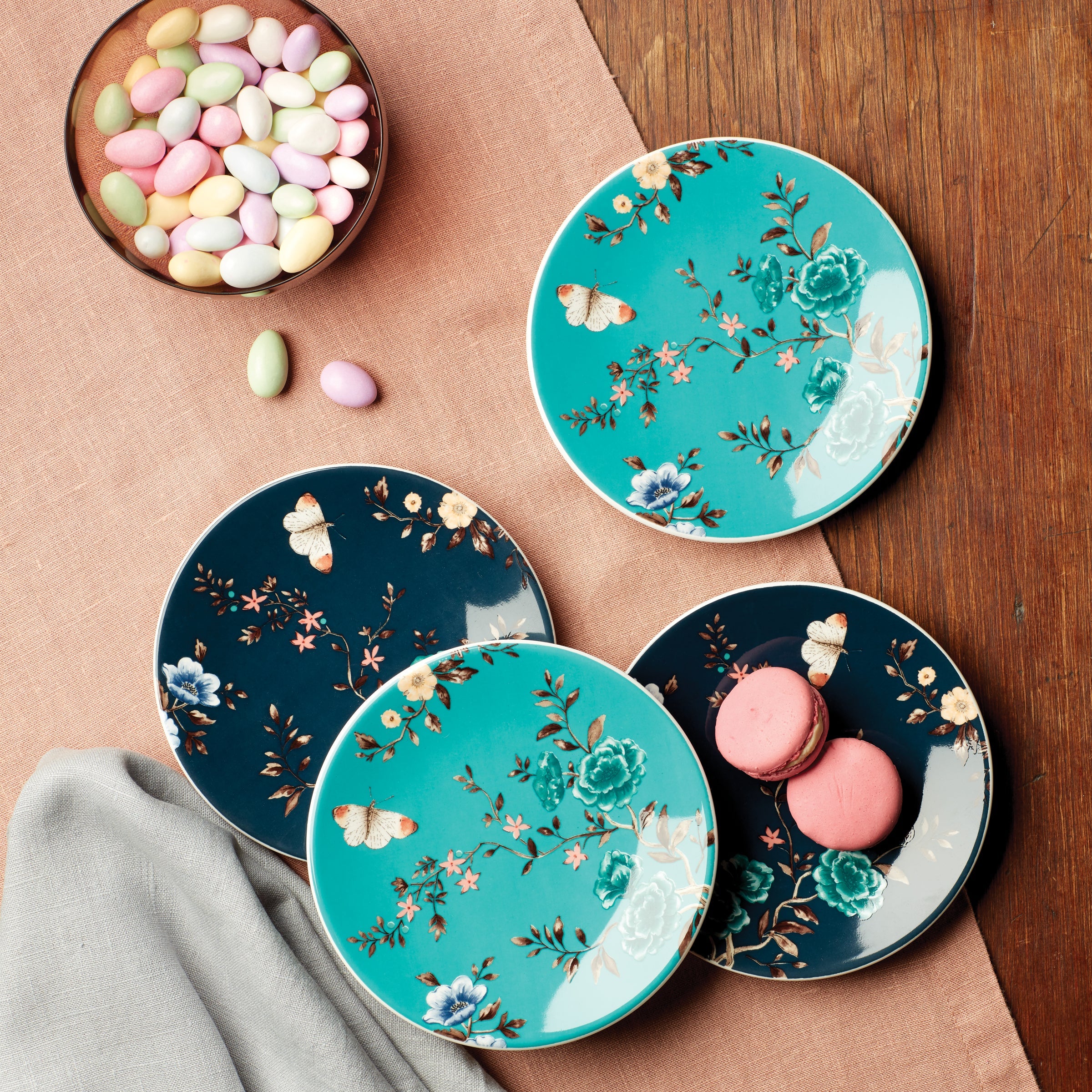 Sprig & Vine Tidbit Plates. Set of 4 - Image 3