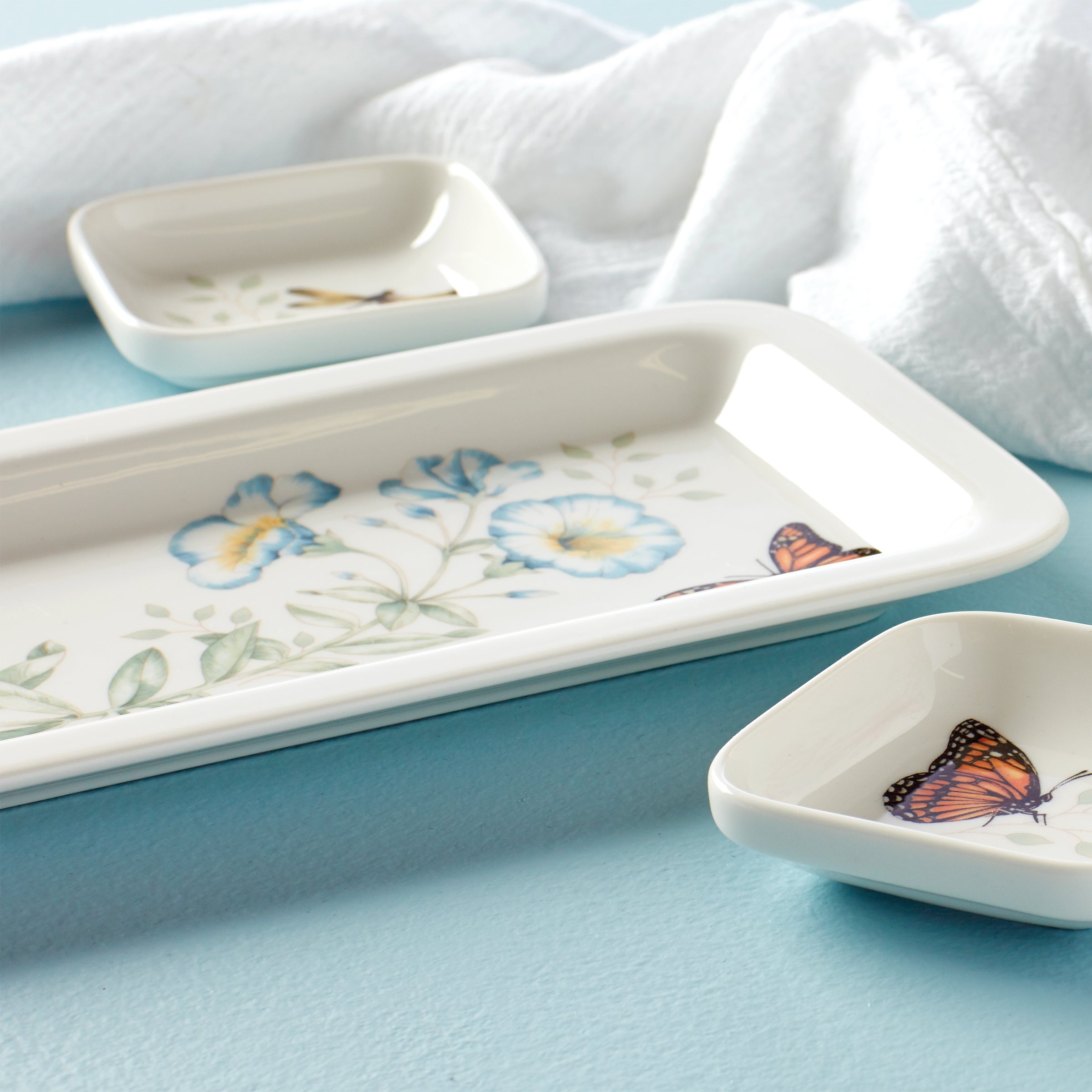 Butterfly Meadow Sushi Plate & Bowls - Image 3