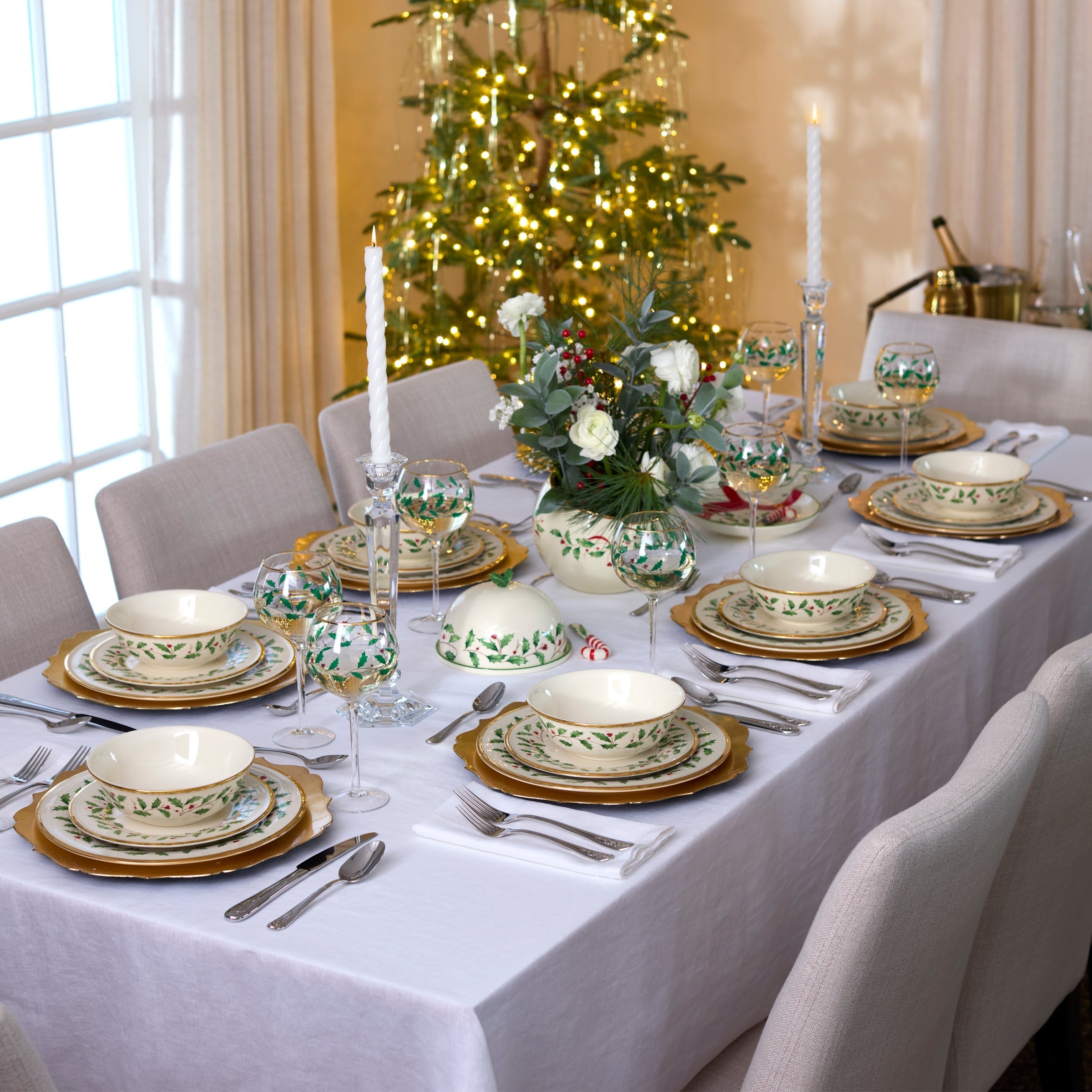 Holiday 12-Piece Plate & Bowl Set - Image 3