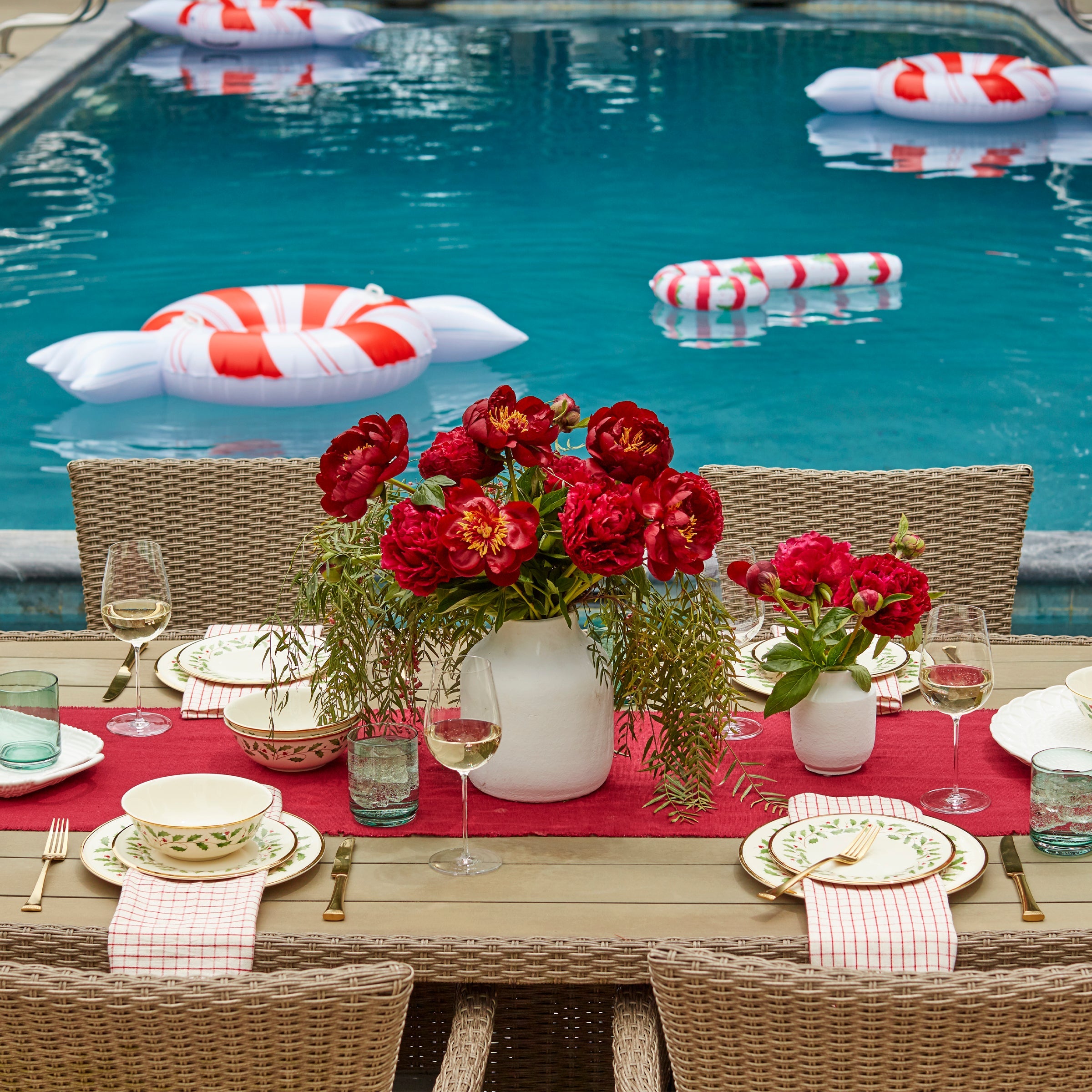 Holiday 12-Piece Plate & Bowl Set - Image 18