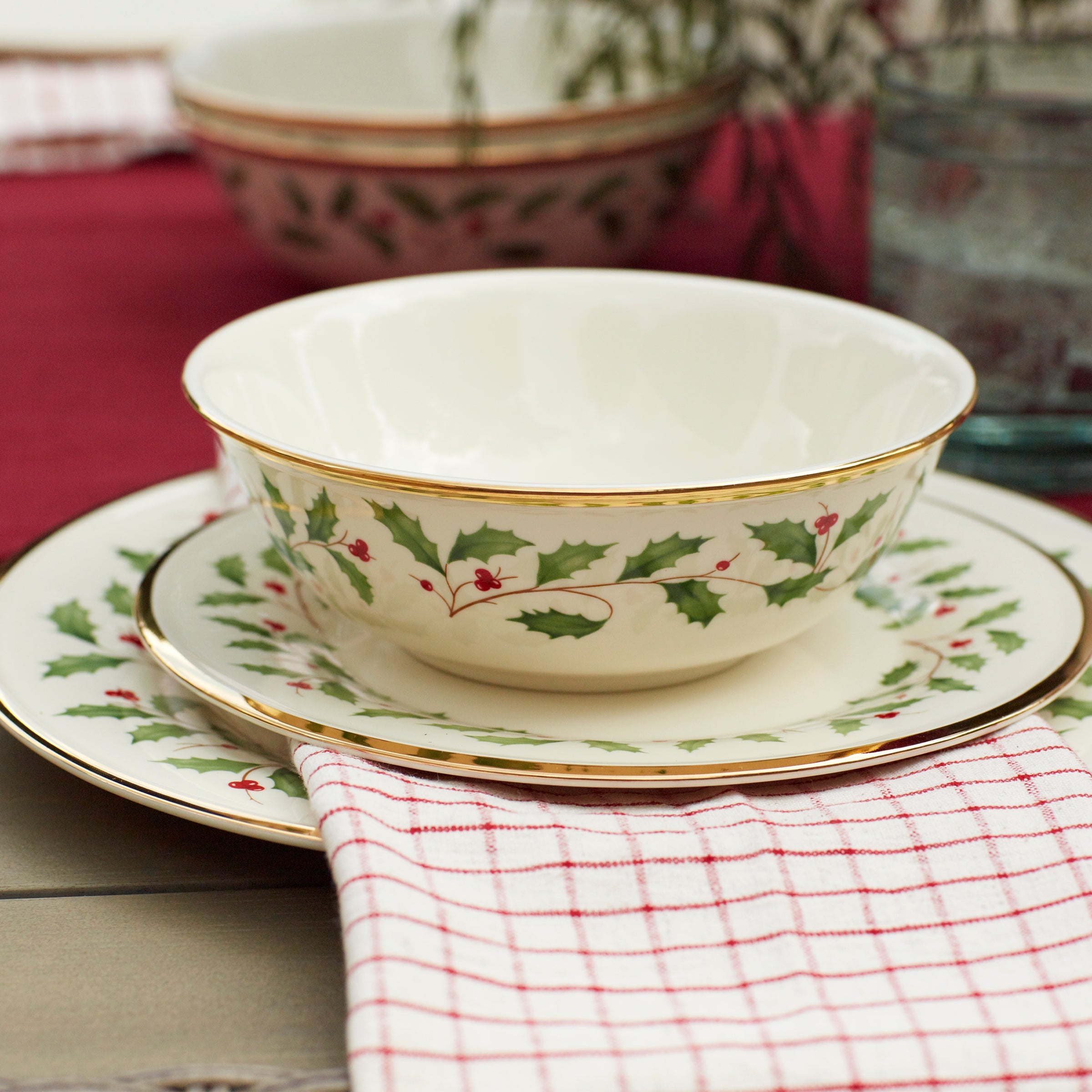Holiday 12-Piece Plate & Bowl Set - Image 16