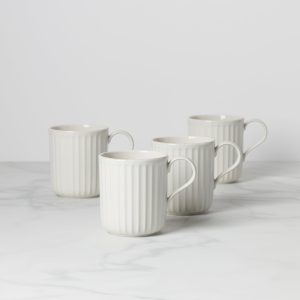 French Perle Scallop White Mugs. Set of 4