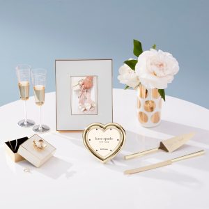 Alternative view of Make It Pop Gold Floral Box