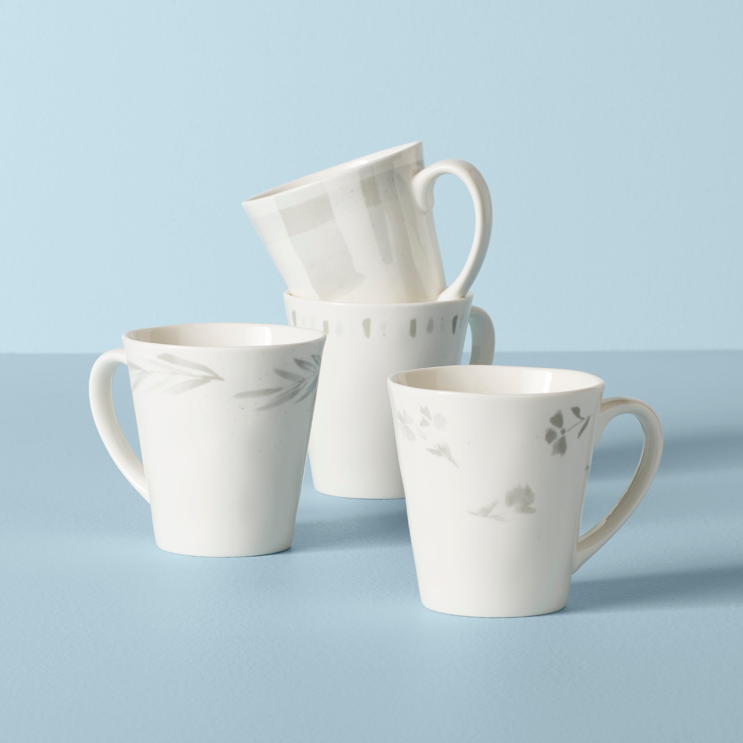 Oyster Bay Assorted Mugs. Set of 4