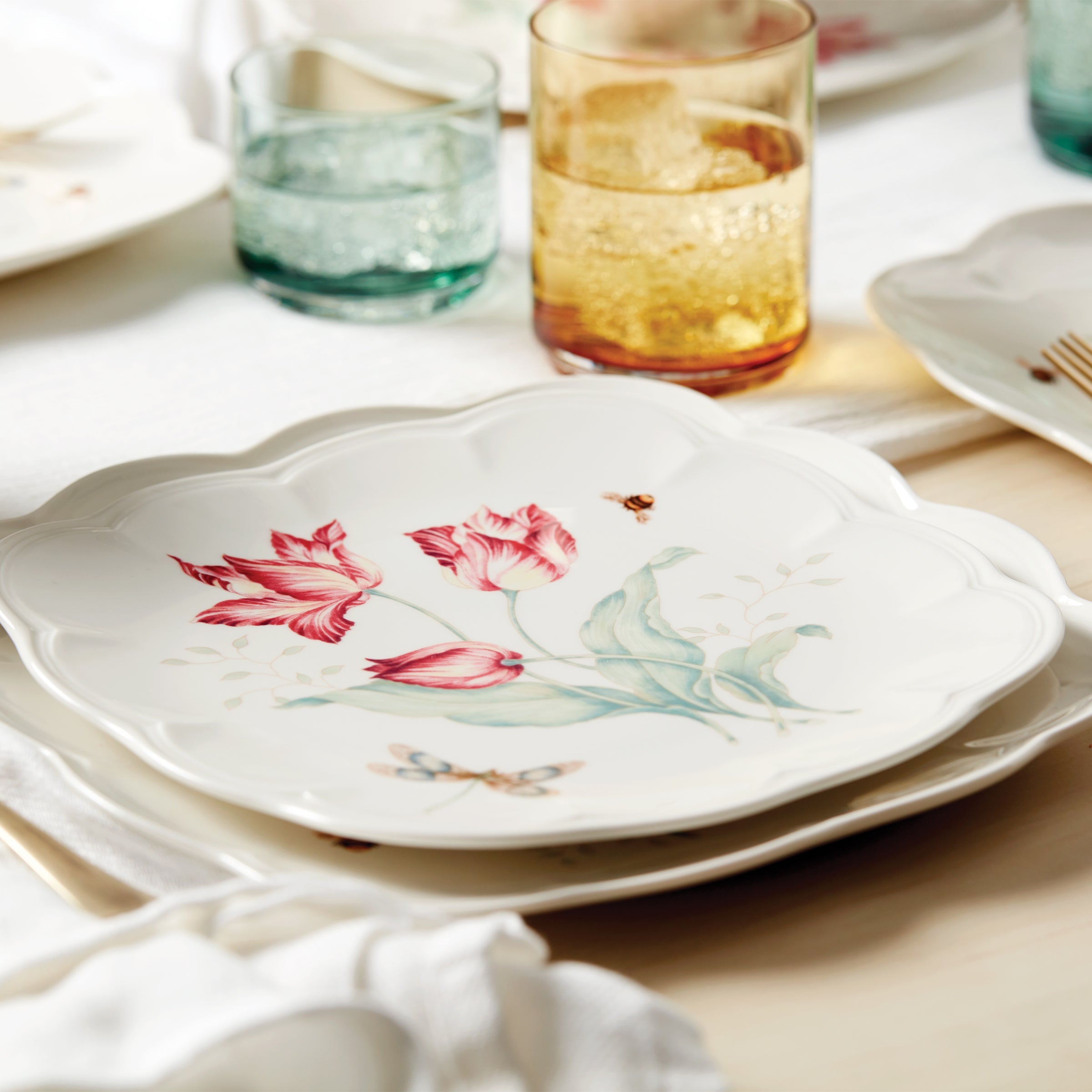 Butterfly Meadow Square Accent Plates. Set of 4 - Image 5