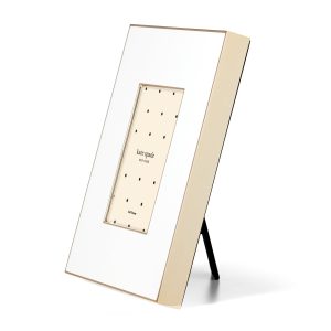 Alternative view of Make It Pop White 4x6 Photo Frame