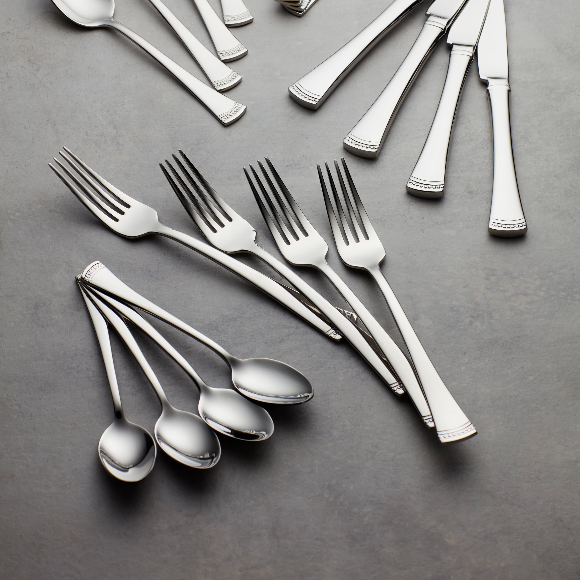 Portola Dinner Forks. Set of 4 - Image 2