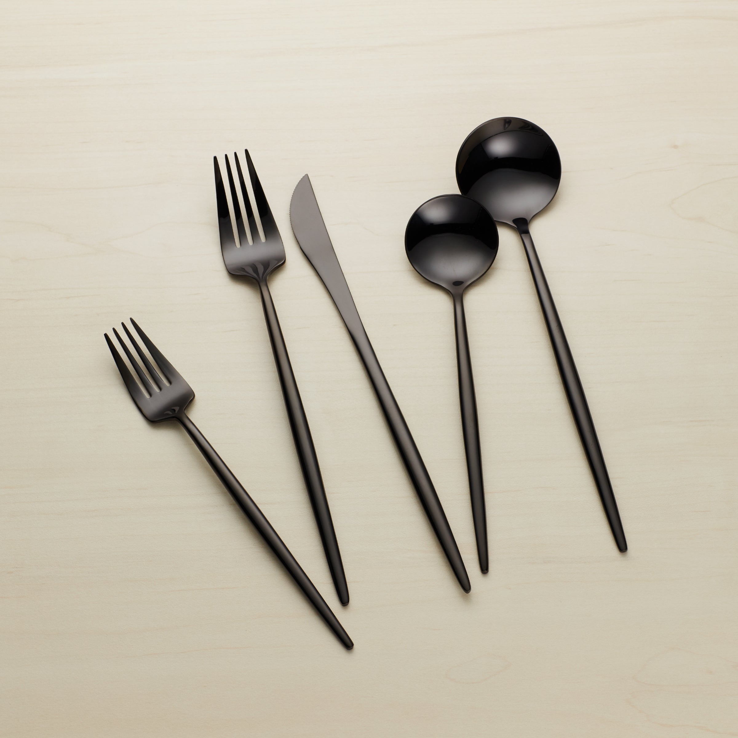 Zephyr Black Mirror 45-Piece Flatware Set - Image 6