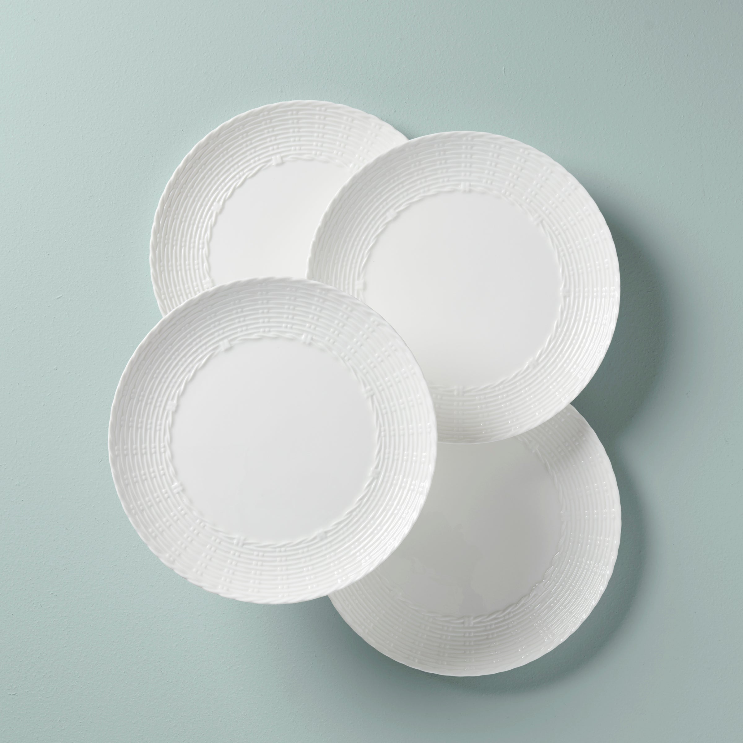Wicker Creek Dinner Plates. Set of 4
