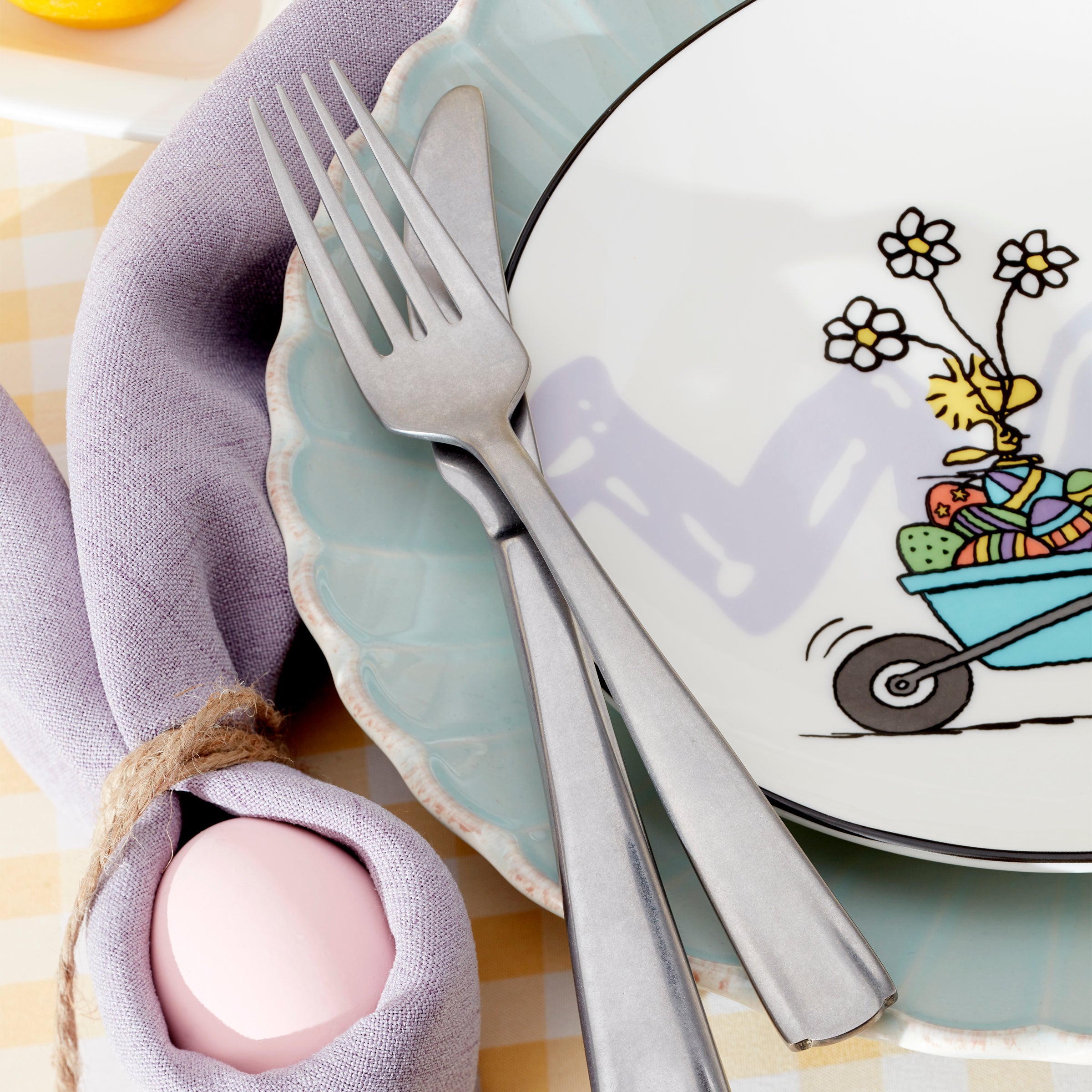 Snoopy Easter Accent Plates. Set of 4 - Image 8