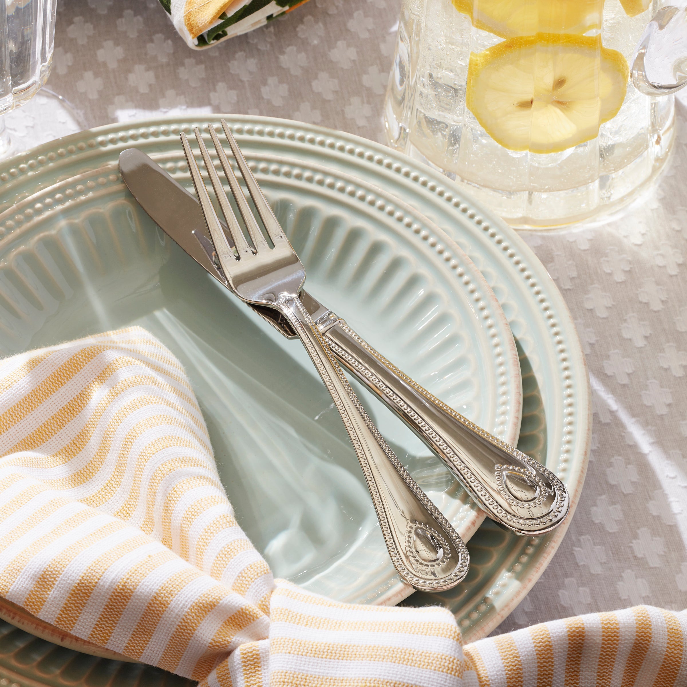 French Perle 65-Piece Flatware Set - Image 4