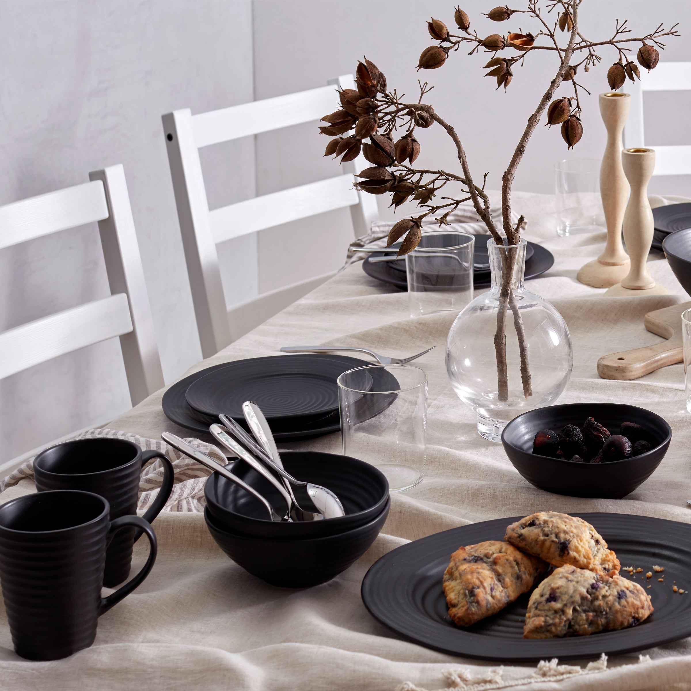 Ridge Black Mugs. Set of 4 - Image 3