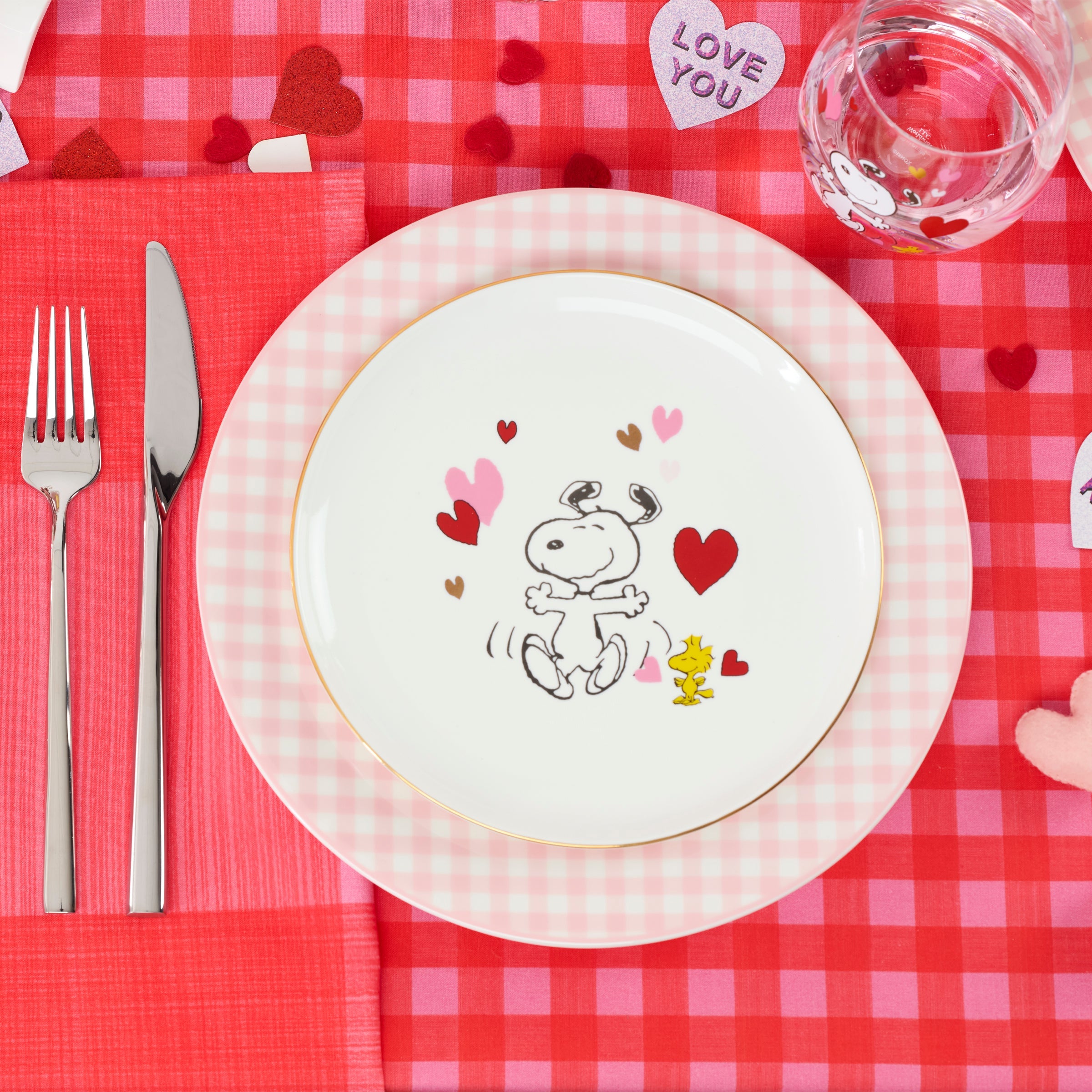 Snoopy Valentine's Day Accent Plates. Set of 4 - Image 7