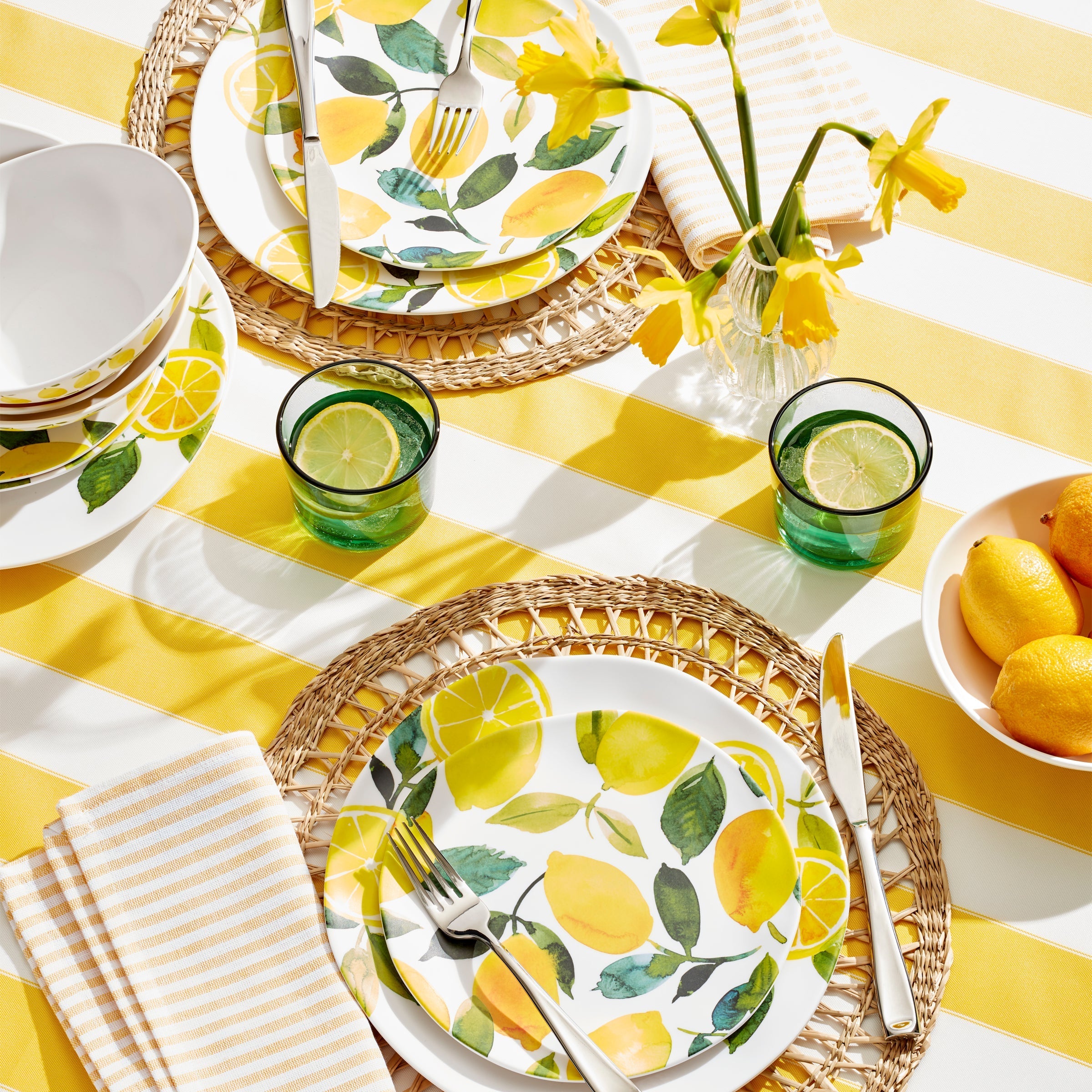 Moda 75-Piece Flatware Set - Image 9