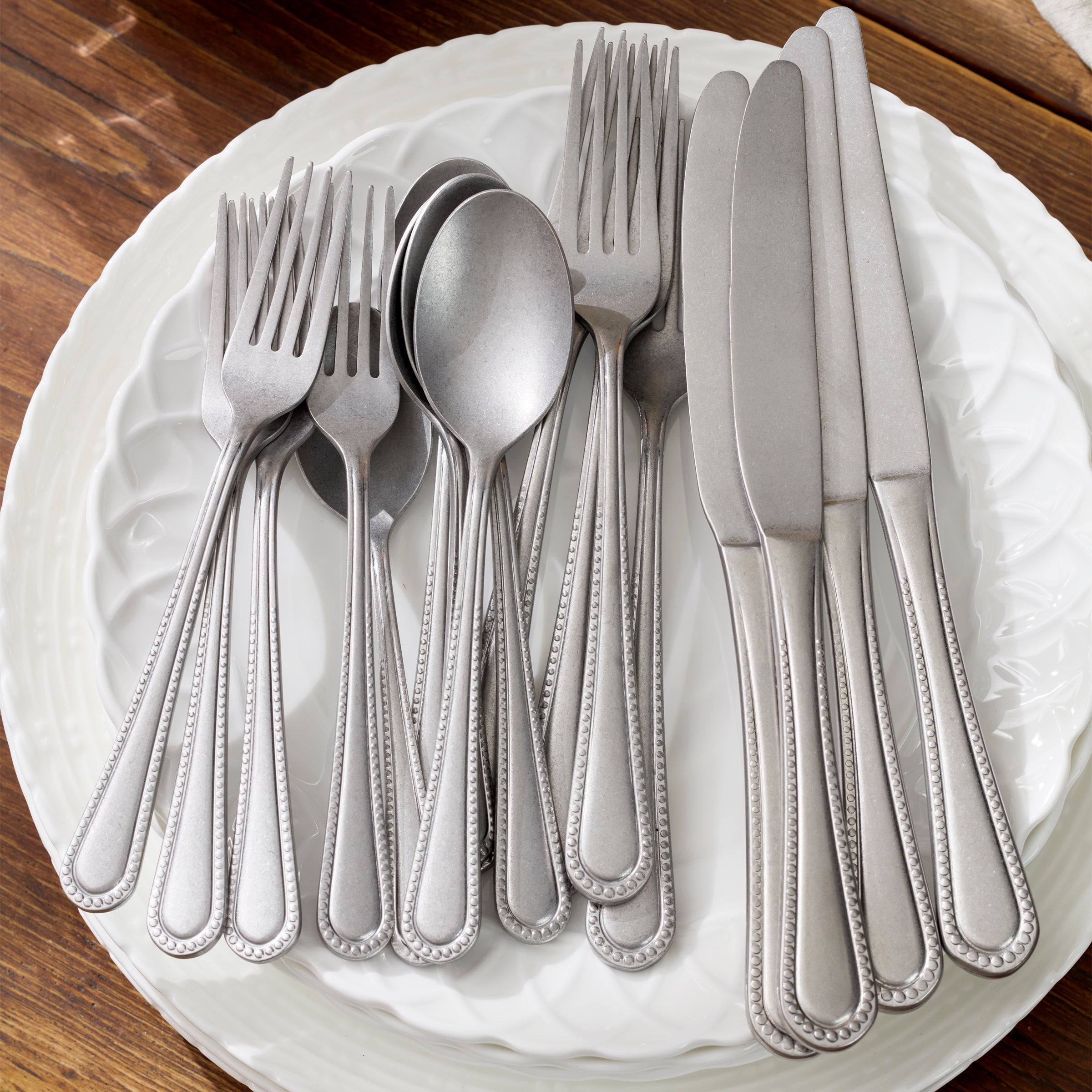 Hartwell Vintage 42-Piece Flatware Set - Image 3