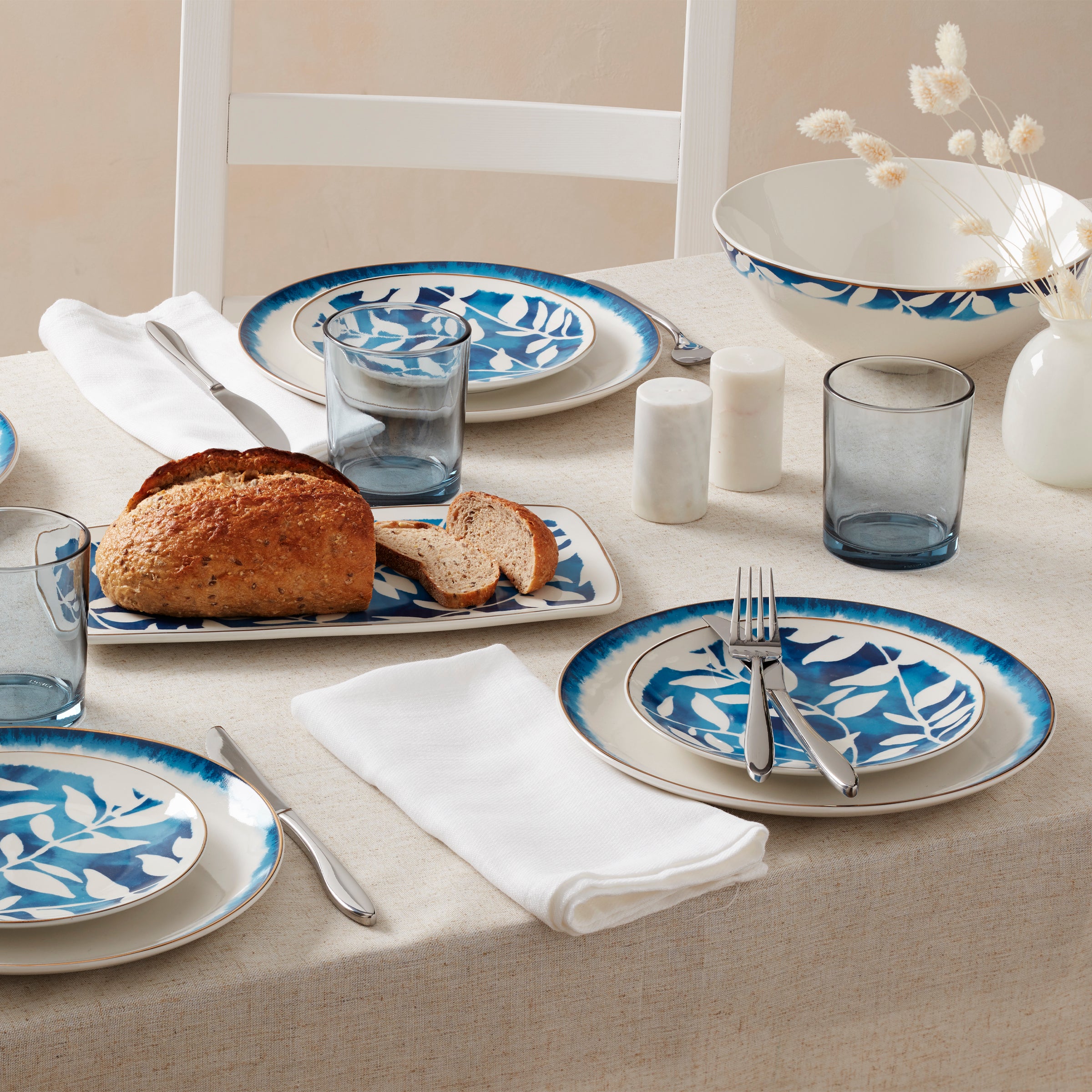 Aura Dinnerware Serving Bowl - Image 3