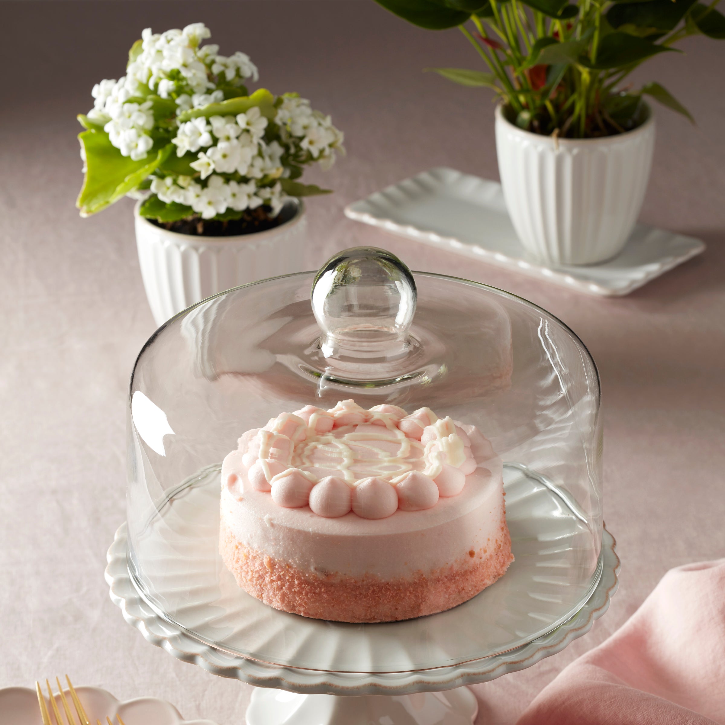 French Perle Scallop White 3-Piece Herb Pot Set - Image 4
