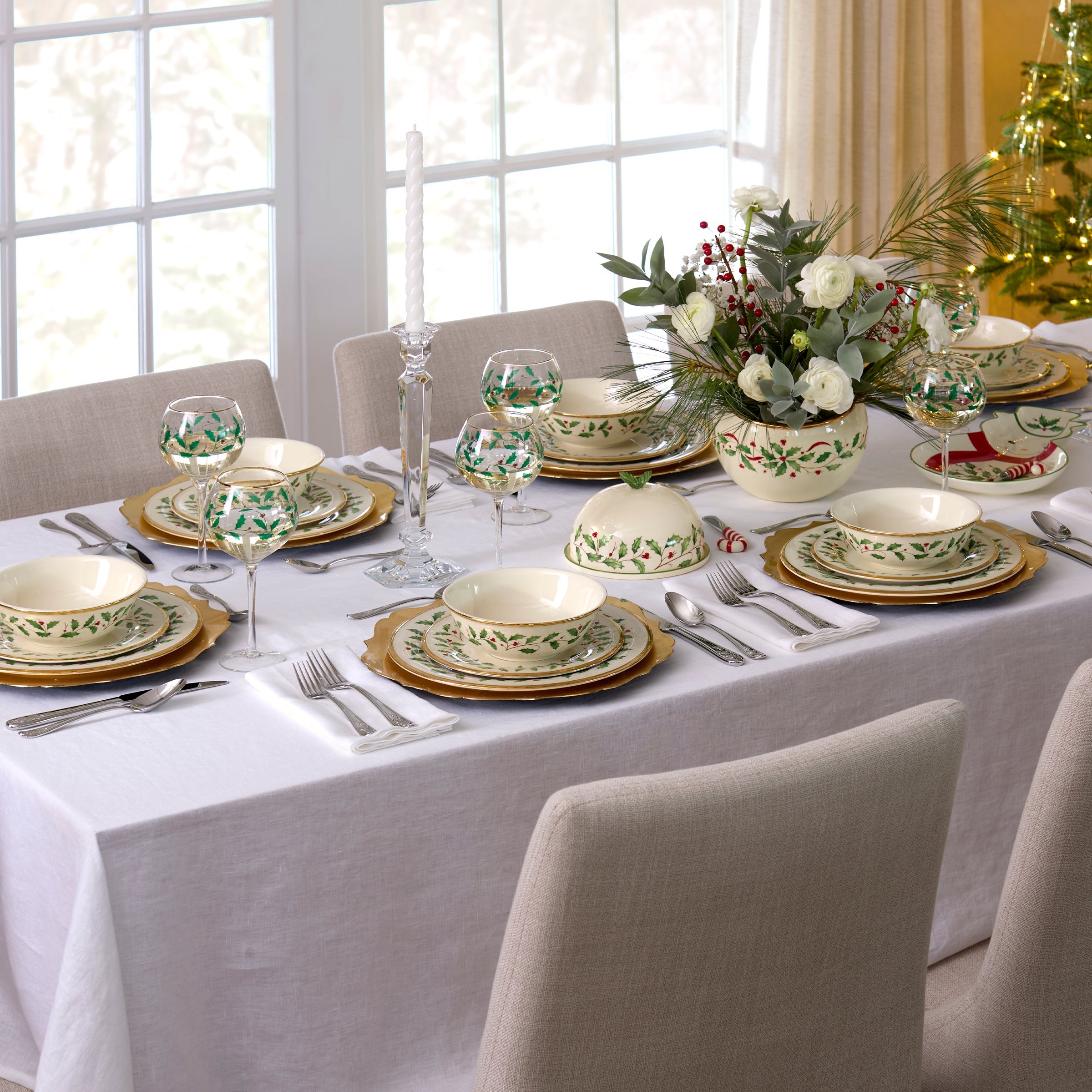 Holiday Small Covered Dish - Image 3