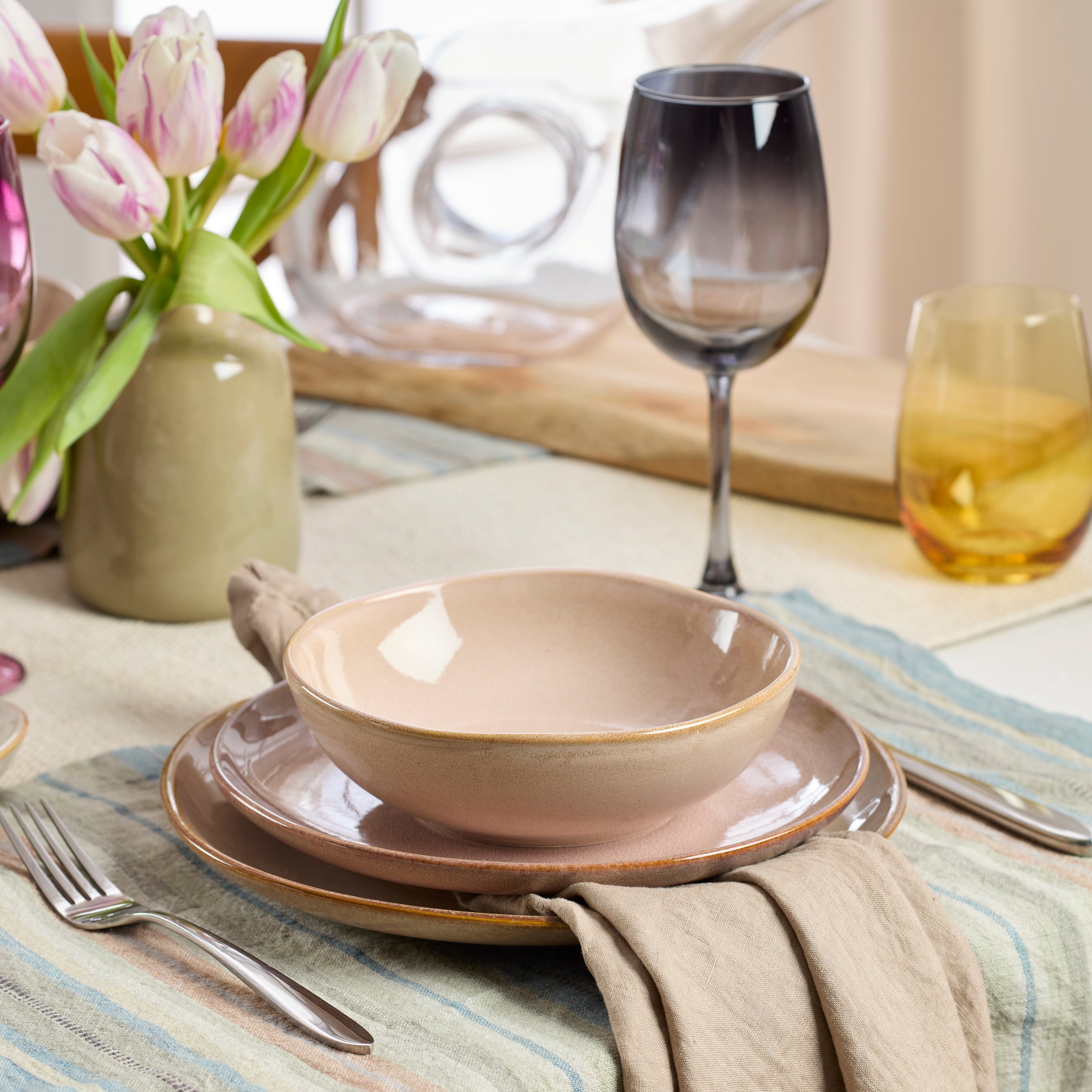 Organic Shades Clay 12-Piece Dinnerware Set - Image 10