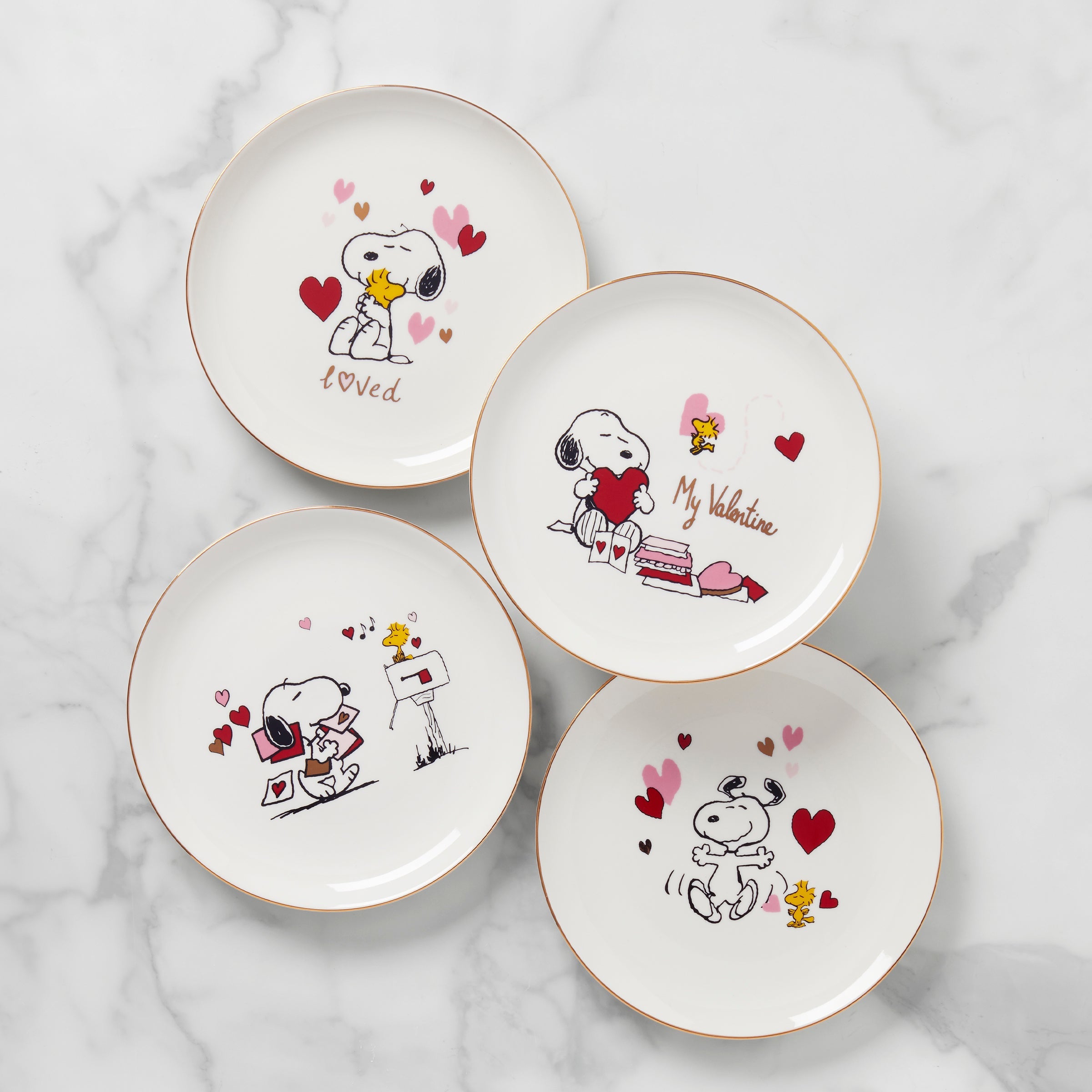 Snoopy Valentine's Day Accent Plates. Set of 4