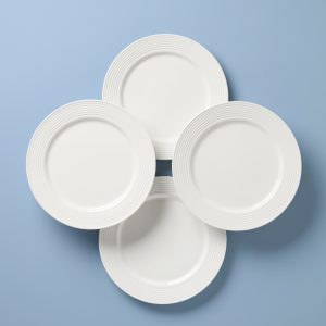 Tin Can Alley Dinner Plates. Set of 4