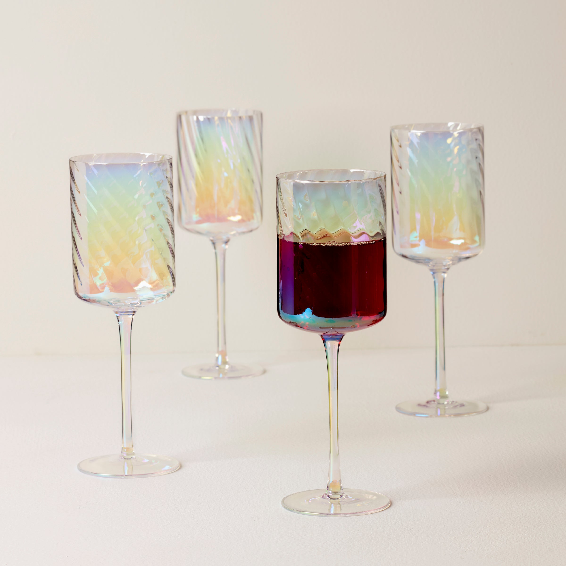 Tuscany Classics Iridescent Red Wine Glasses. Set of 4 - Image 2