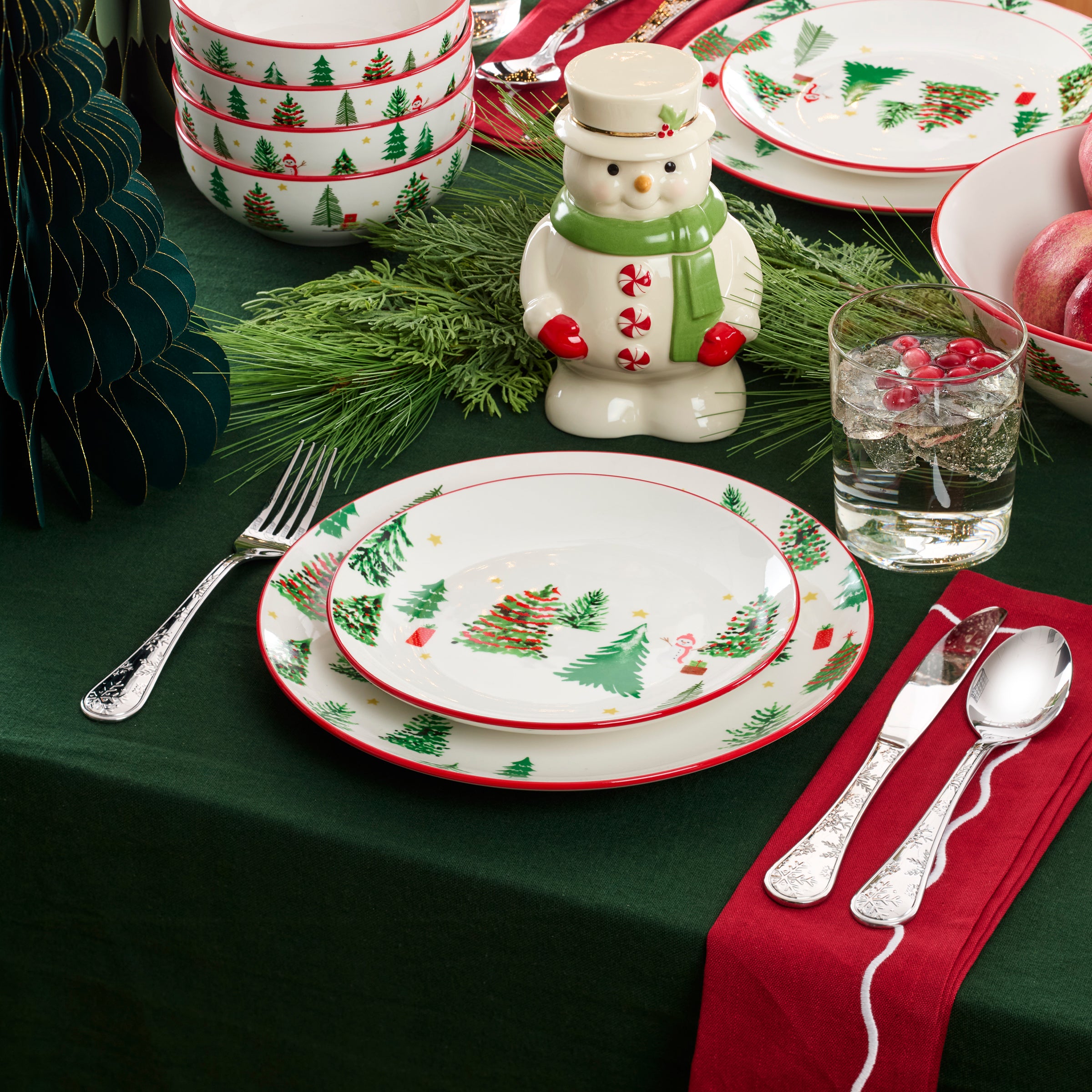 Snowflake Wishes 12-Piece Flatware Set - Image 5