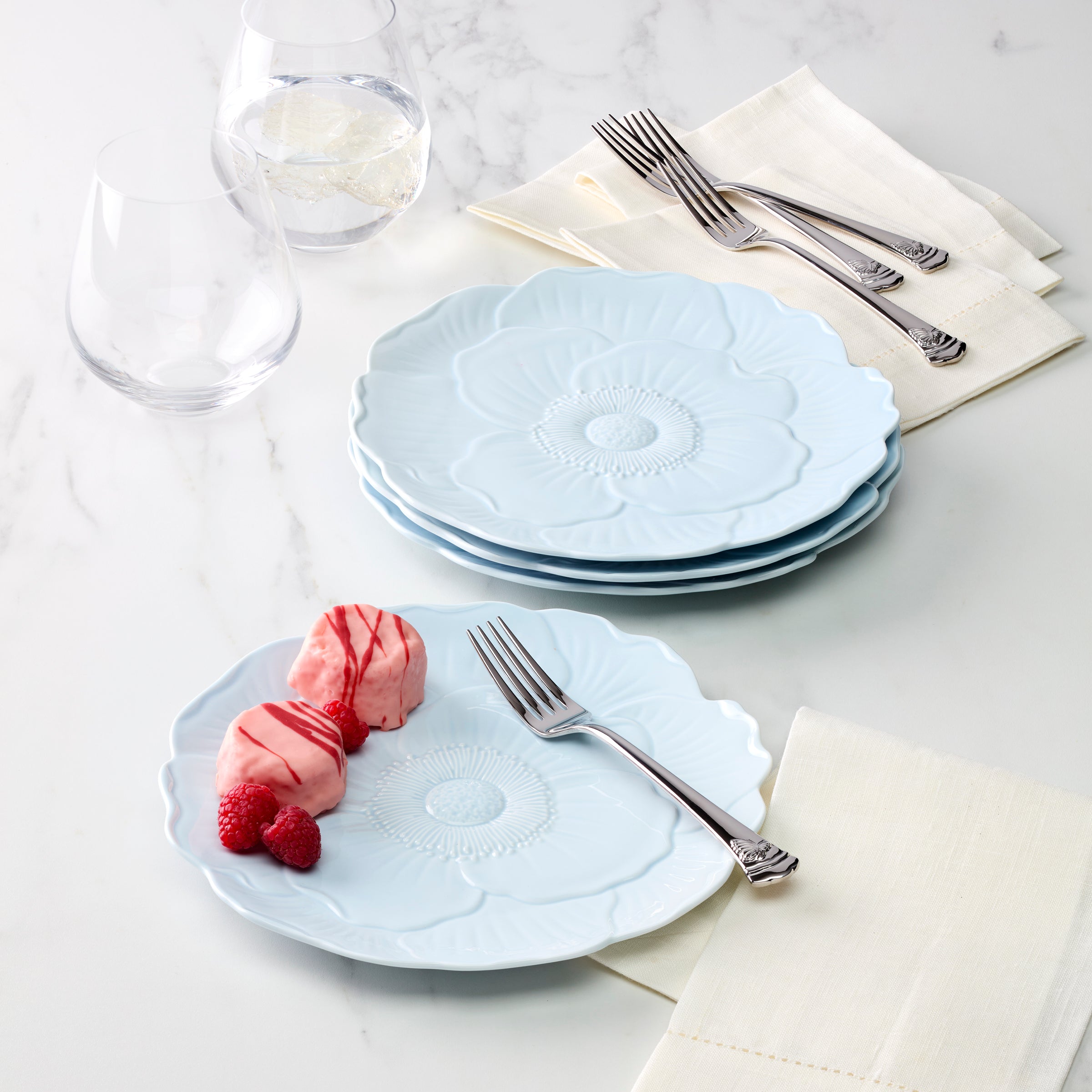 Butterfly Meadow Floral Blue Accent Plates. Set of 4 - Image 8