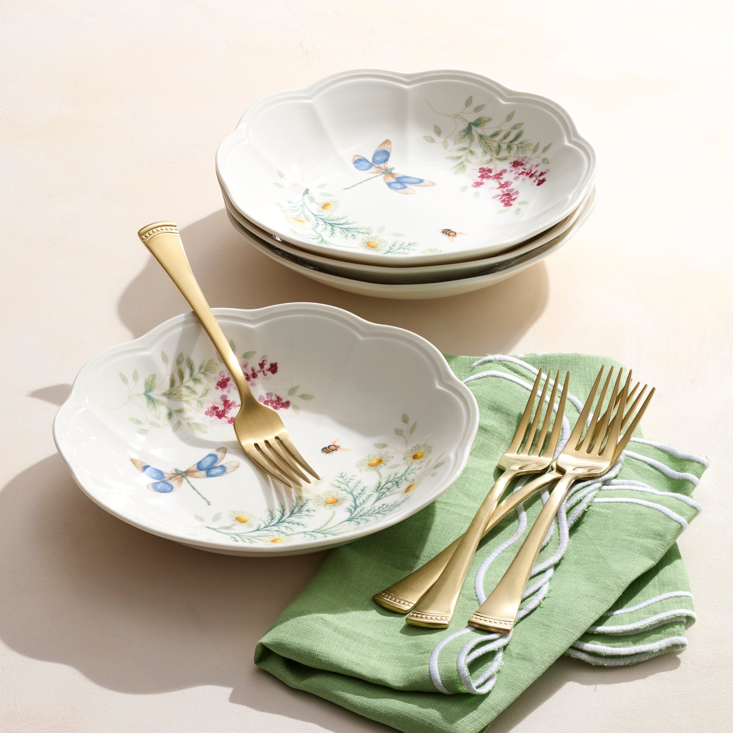 Butterfly Meadow Herbs Pasta Bowls. Set of 4 - Image 4