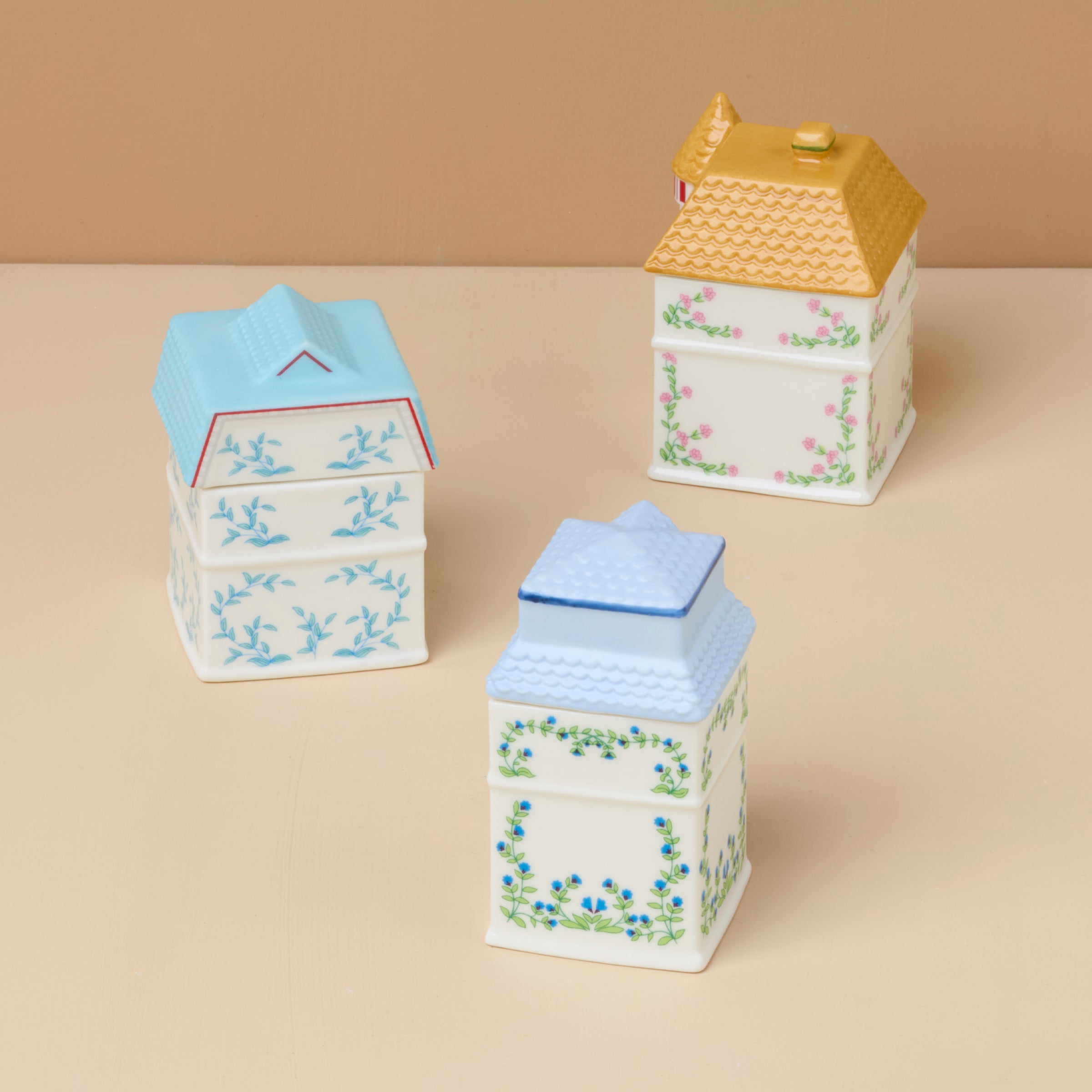Lenox Spice Village 3-Piece French Quarter Spice Jar Set - Image 2