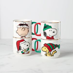 Alternative view of Snoopy Christmas Stacking Mugs. Set of 4