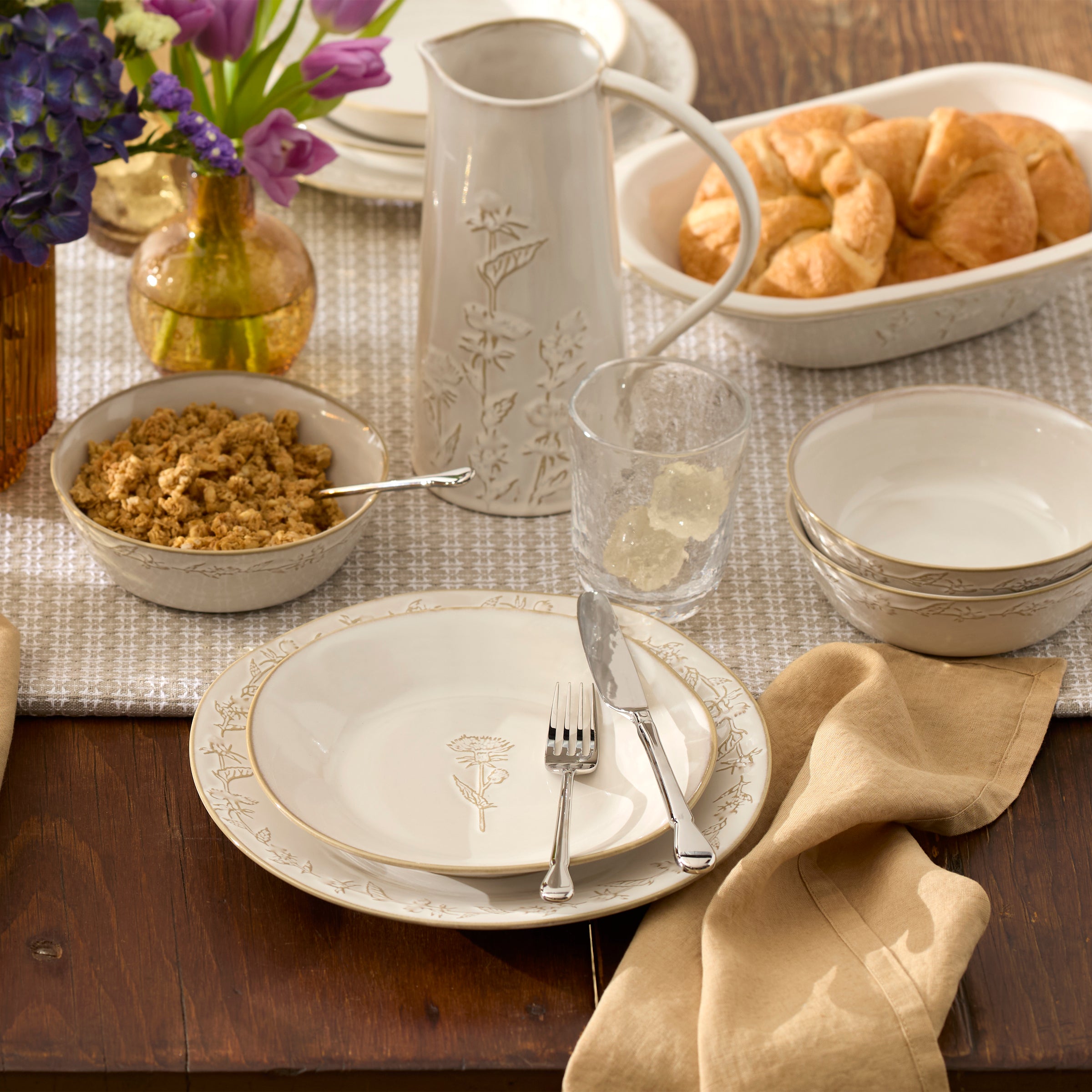Homespun 16-Piece Dinnerware Set - Image 12