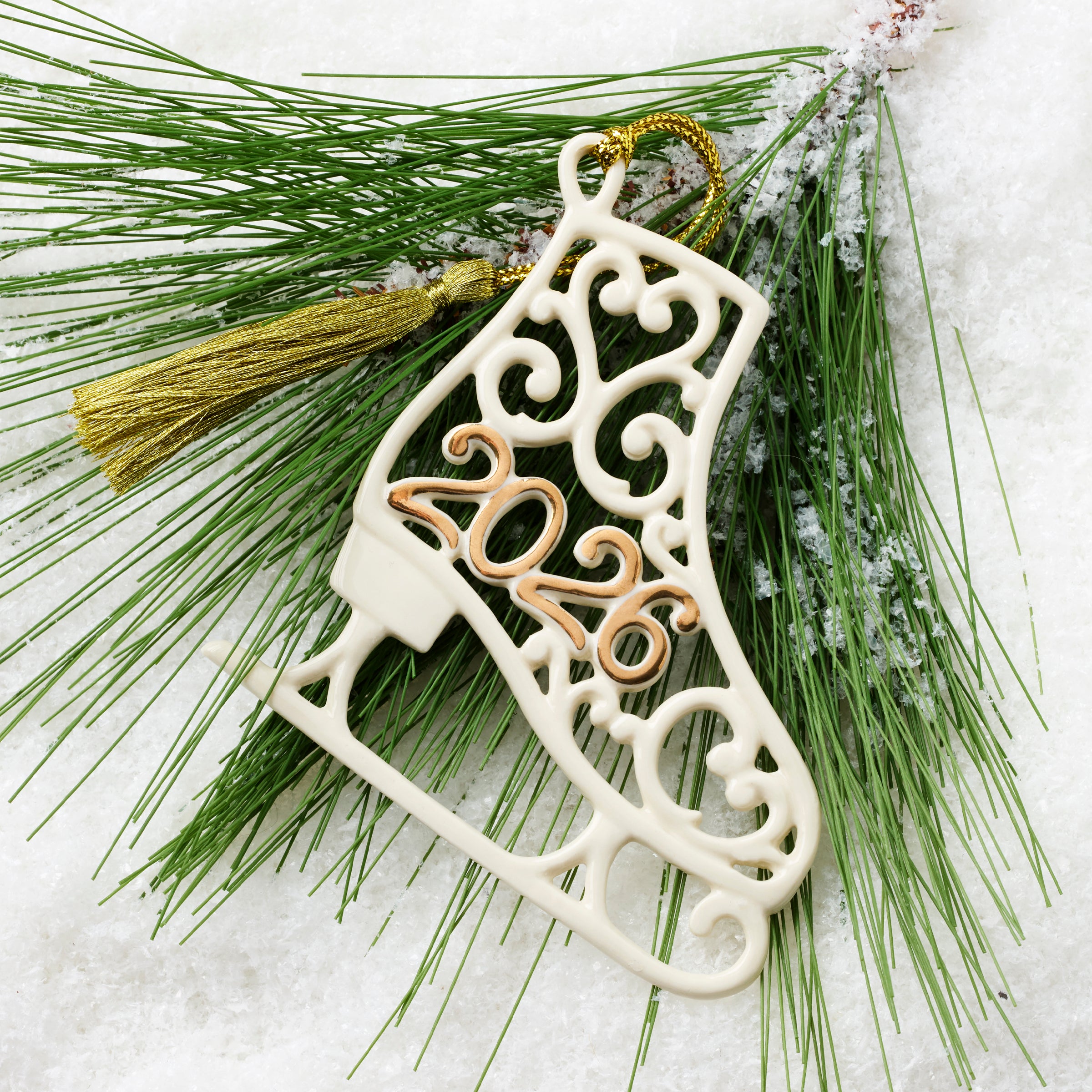 2026 A Year To Remember Skate Ornament - Image 2