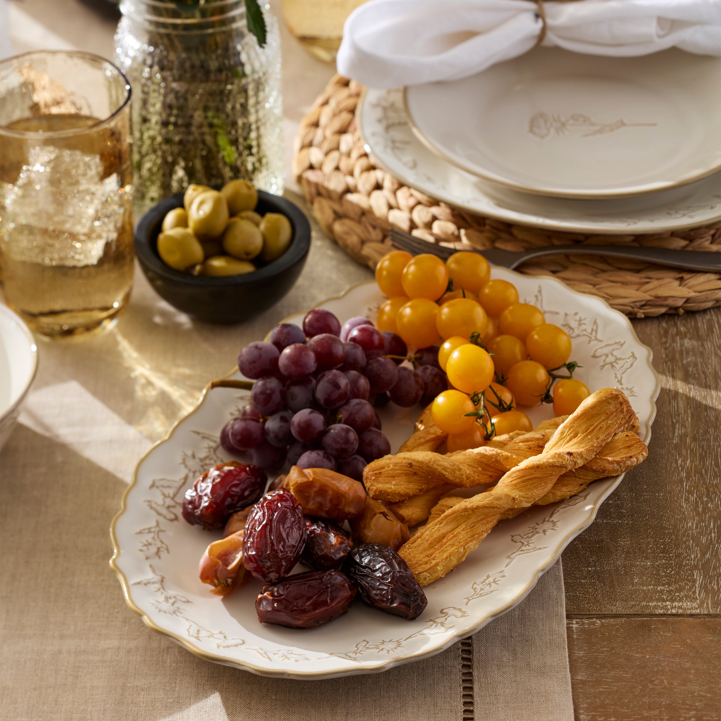 Homespun Hors d'Oeuvres Tray - Image 5