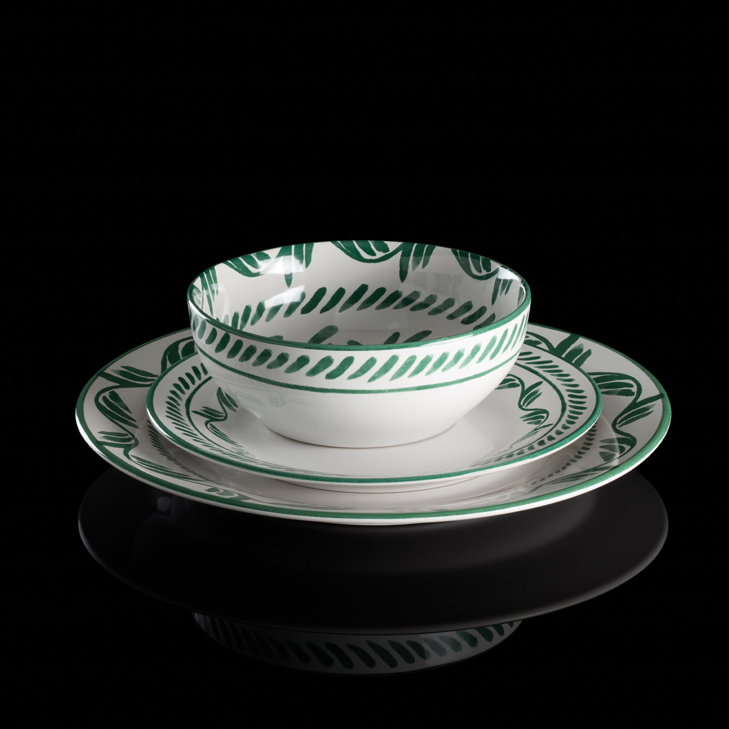 Solear Green 12-Piece Dinnerware Set - Image 5