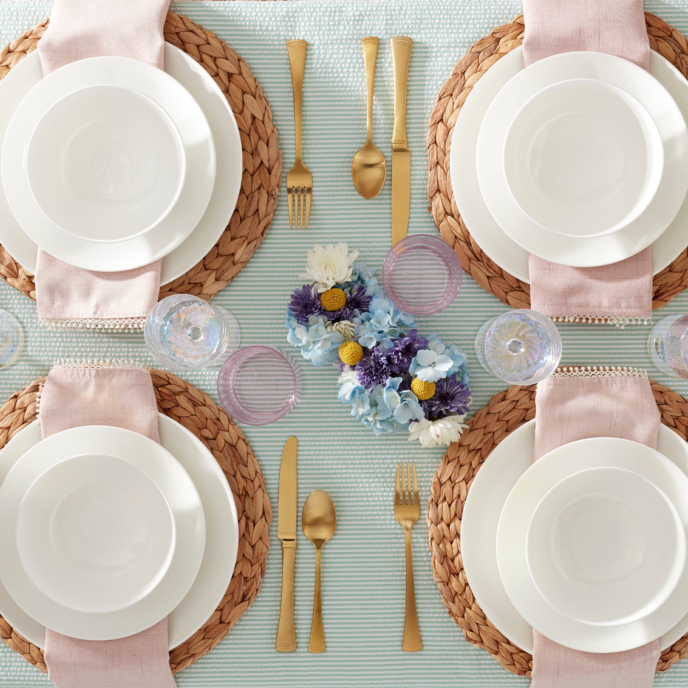 Studio 1414 Coupe 16-Piece Dinnerware Set - Image 2