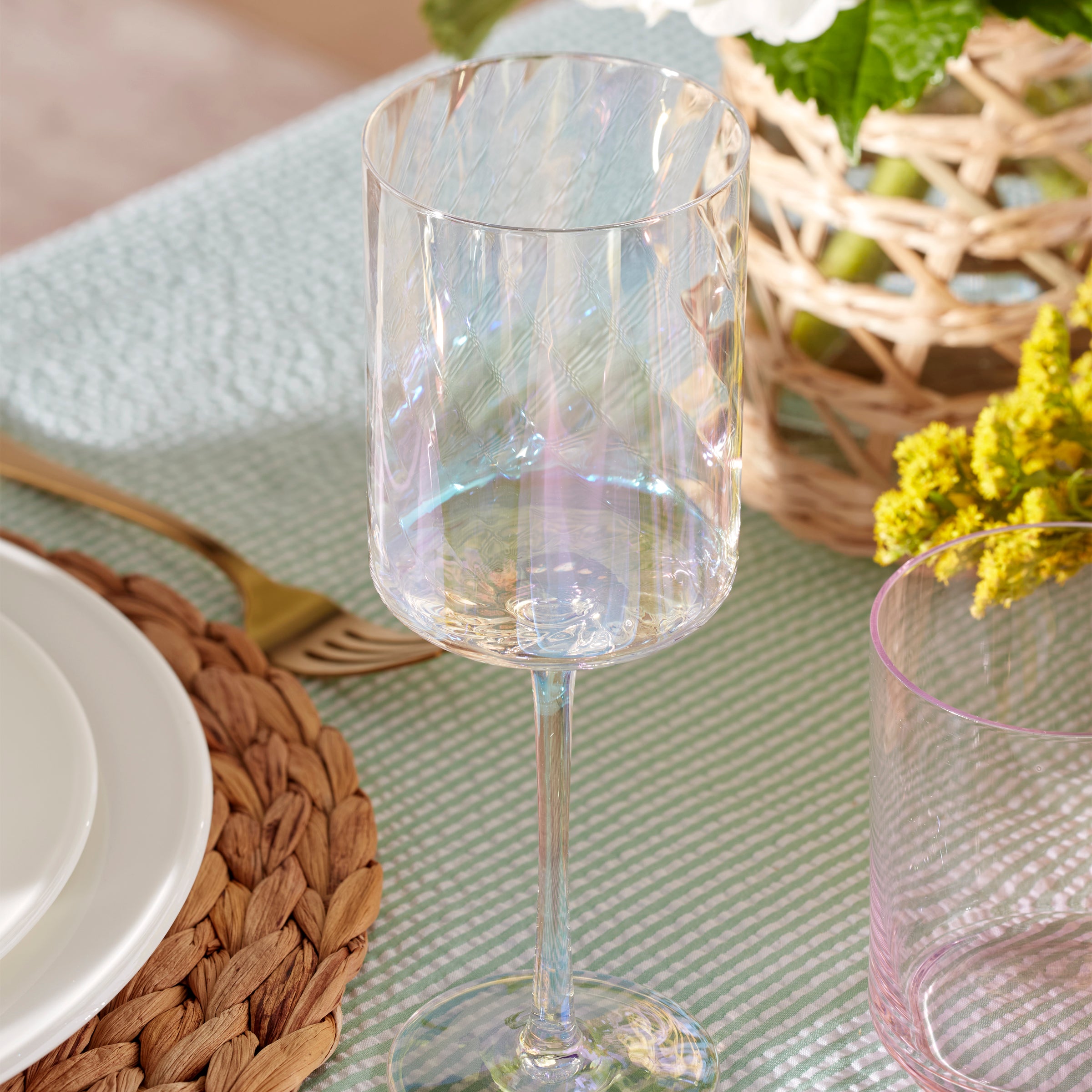 Tuscany Classics Iridescent White Wine Glasses. Set of 4 - Image 6