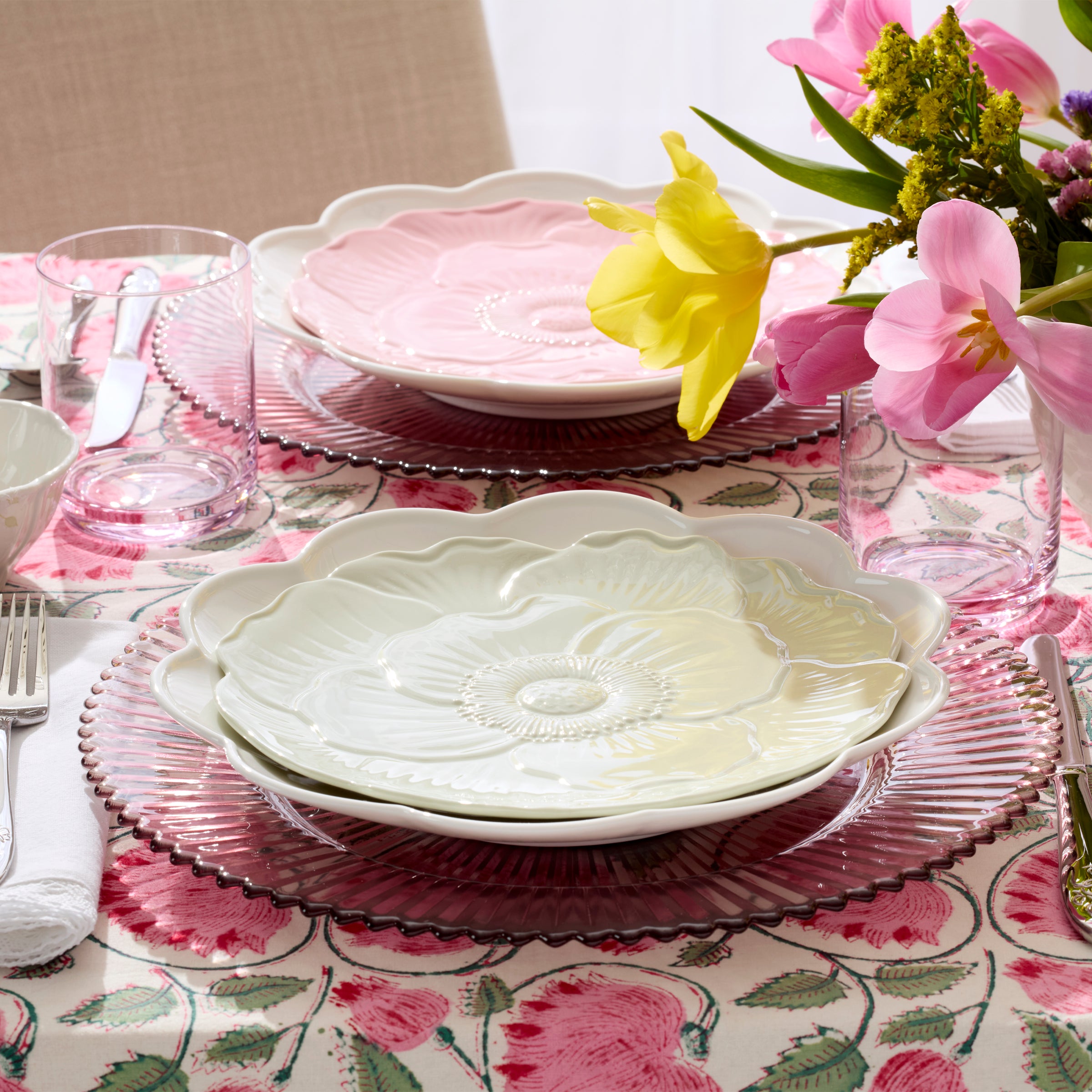 Butterfly Meadow Floral Green Accent Plates. Set of 4 - Image 10