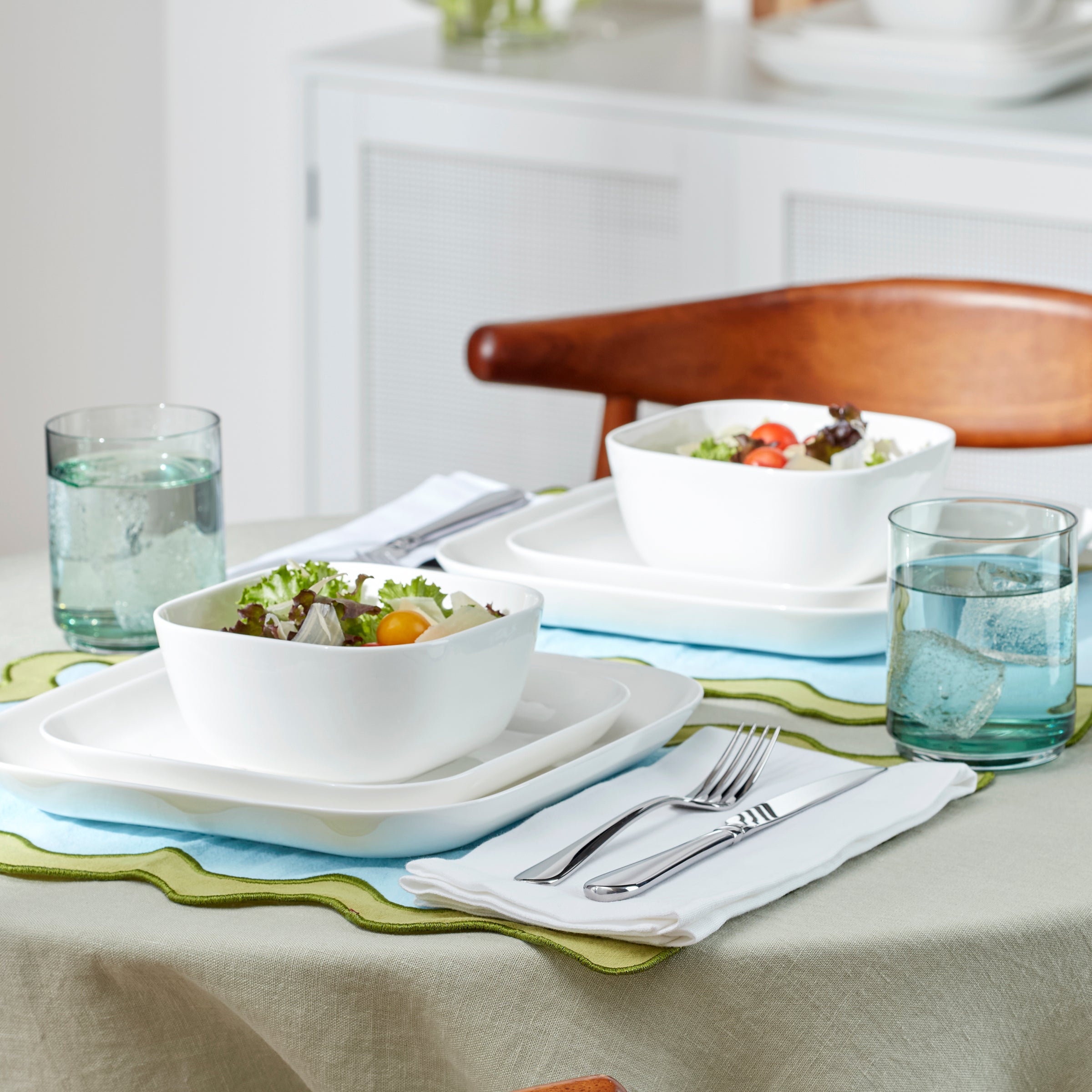 Studio 1414 Square 12-Piece Dinnerware Set - Image 8